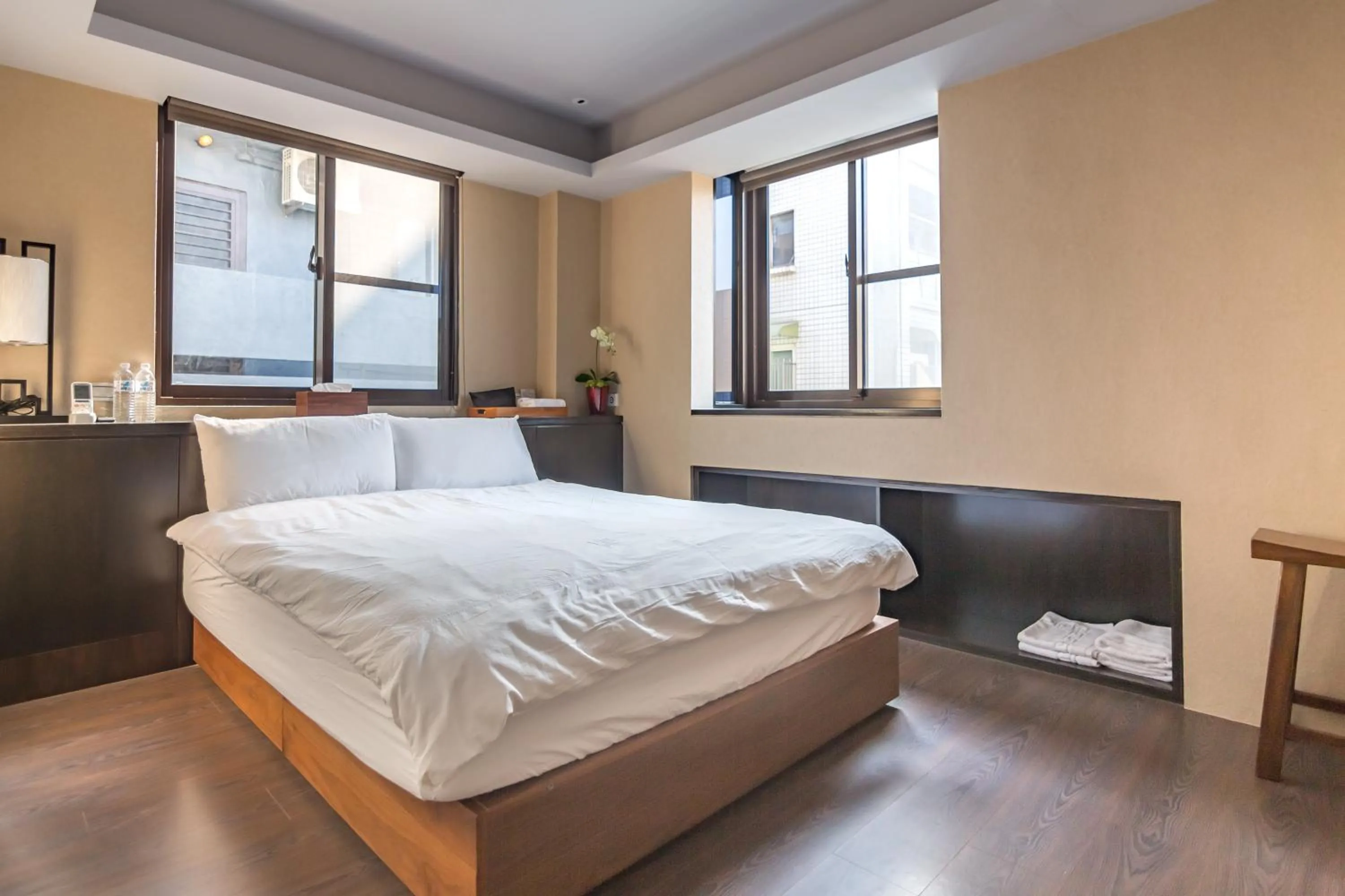 Decorative detail, Bed in Fun Simon