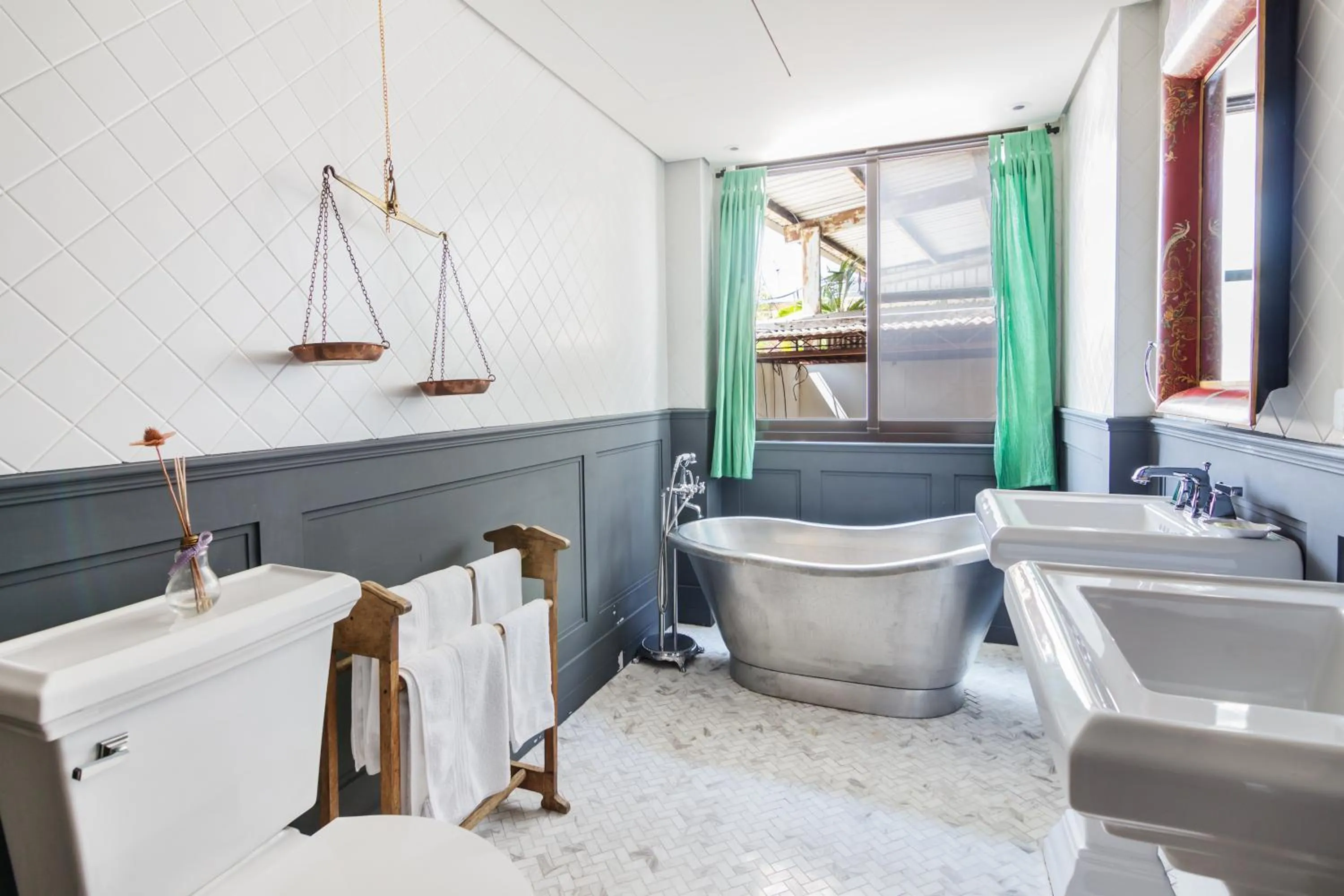 Bathroom in Fun Simon