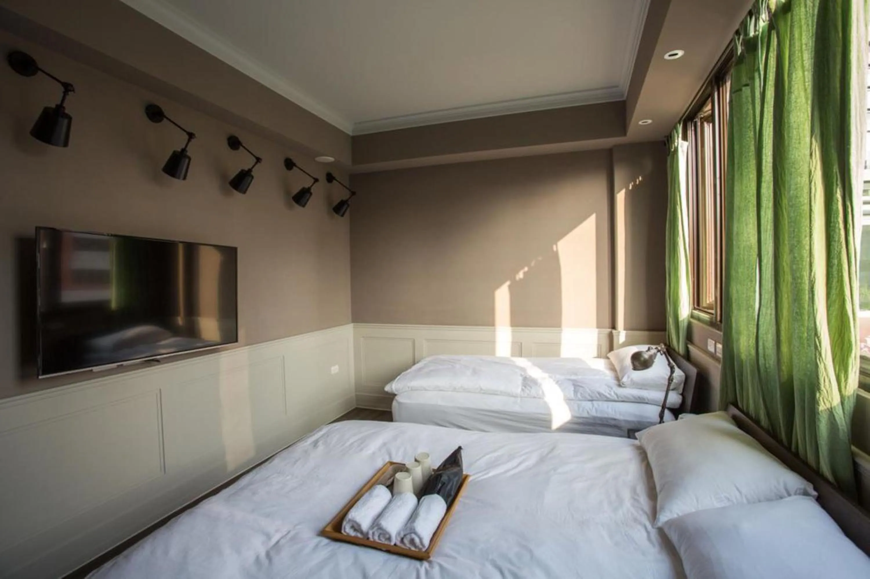 Decorative detail, Bed in Fun Simon