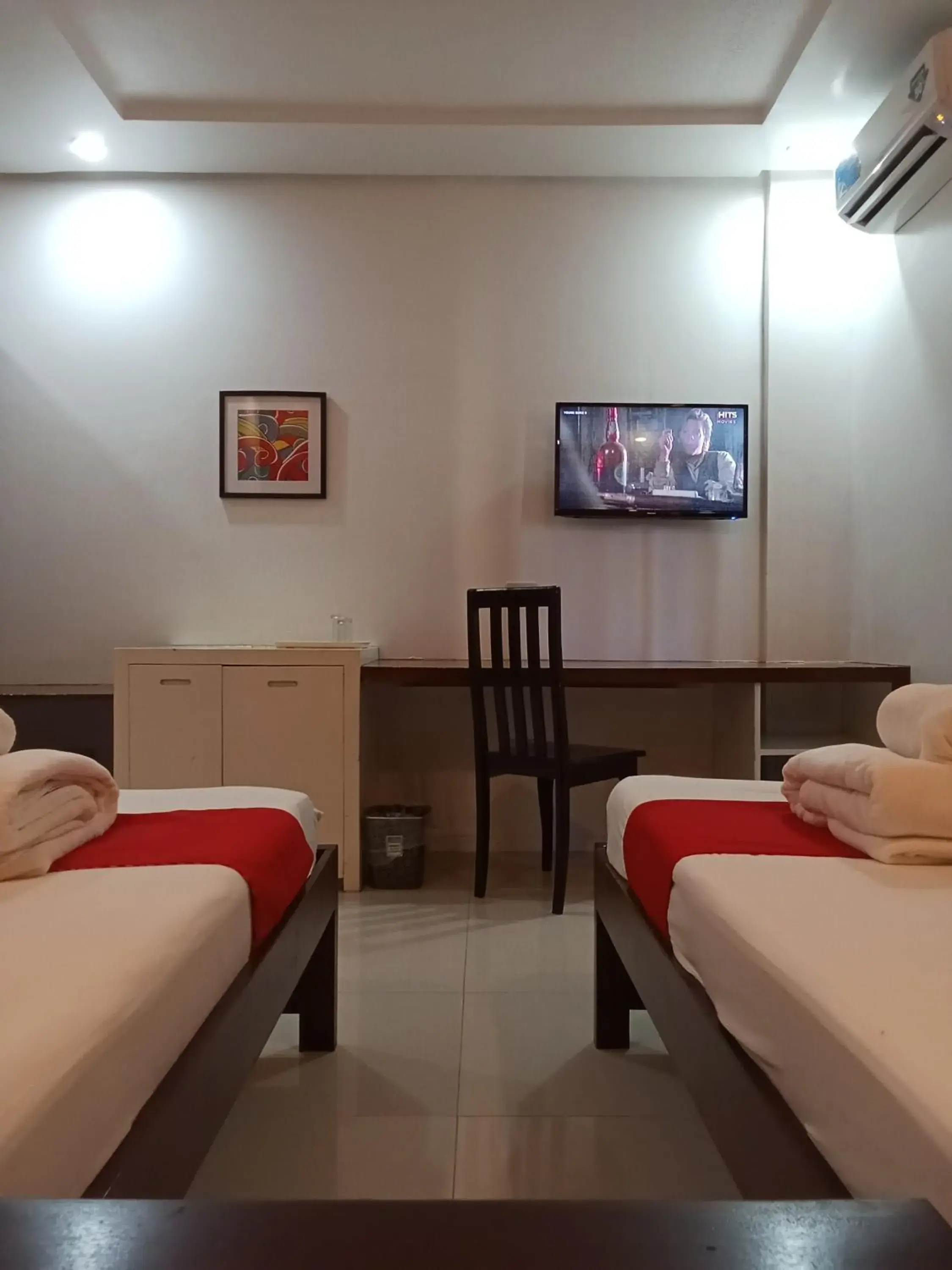 Bed in Royale Parc Hotel Puerto Princesa Palawan Bed in Royale Parc Hotel Puerto Princesa Palawan