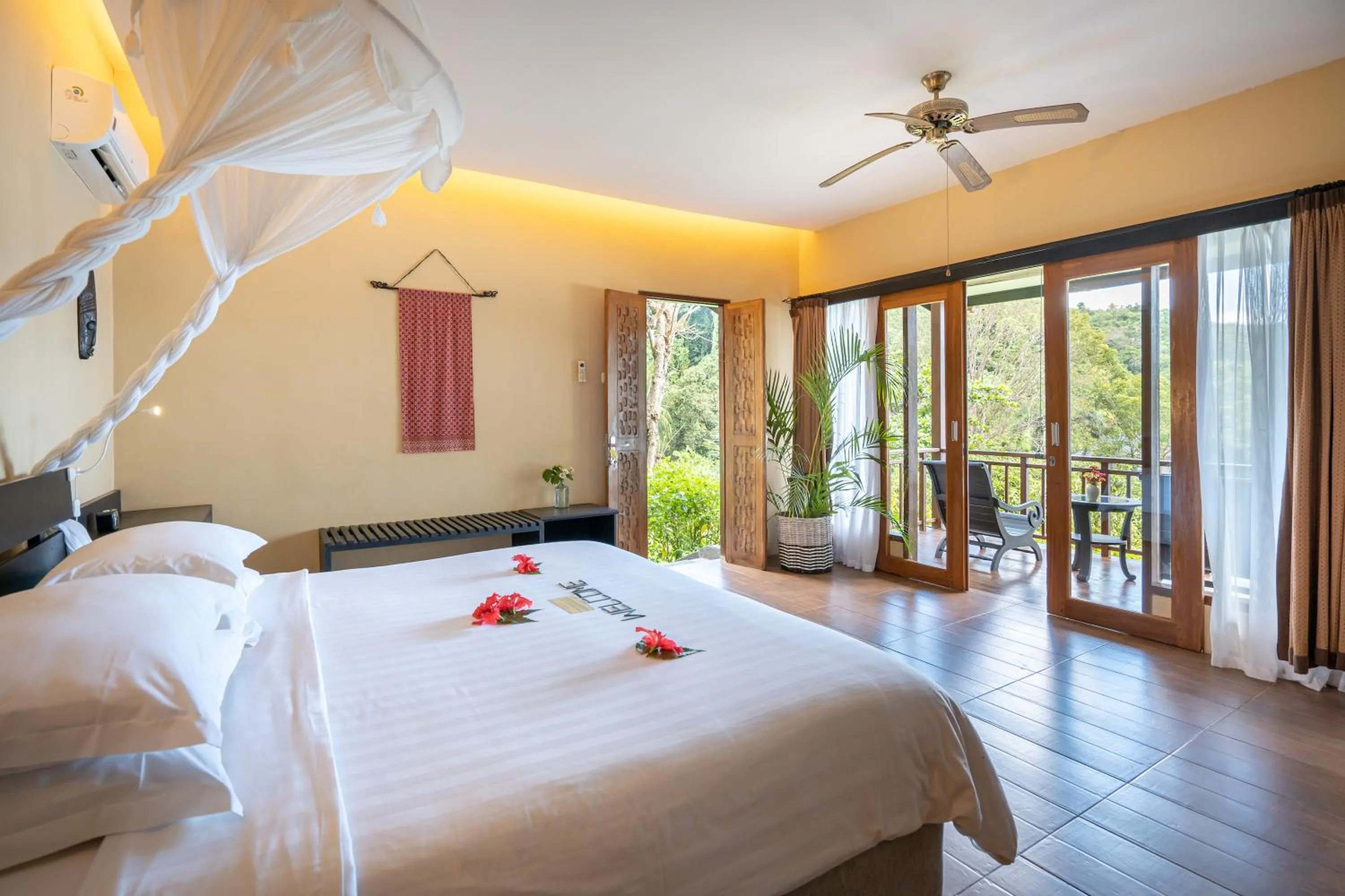 View (from property/room), Bed in Lembeh Resort