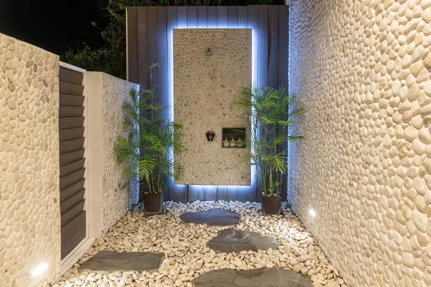 Shower in Lembeh Resort