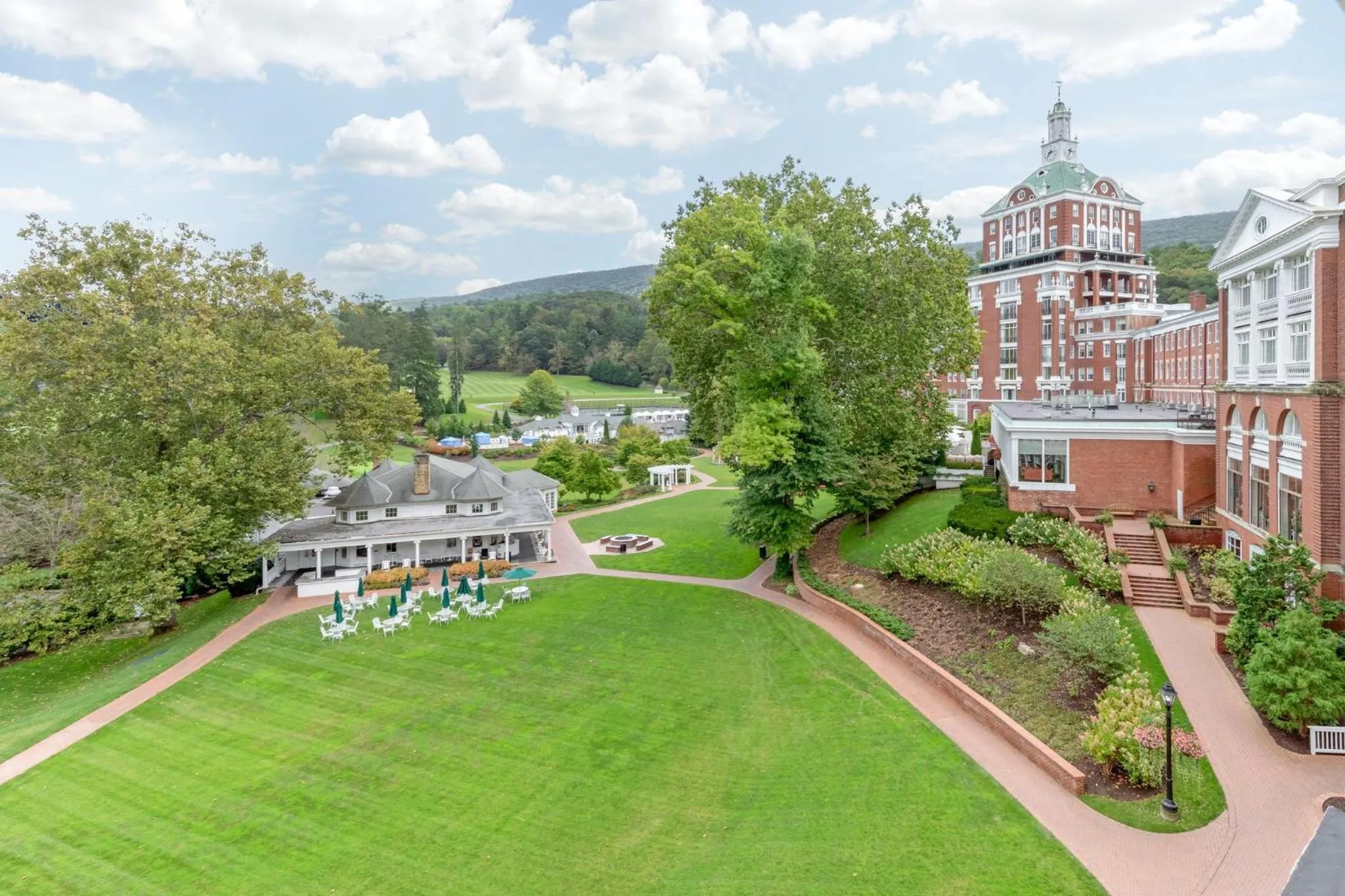 Balcony/Terrace in The Omni Homestead Resort & Spa