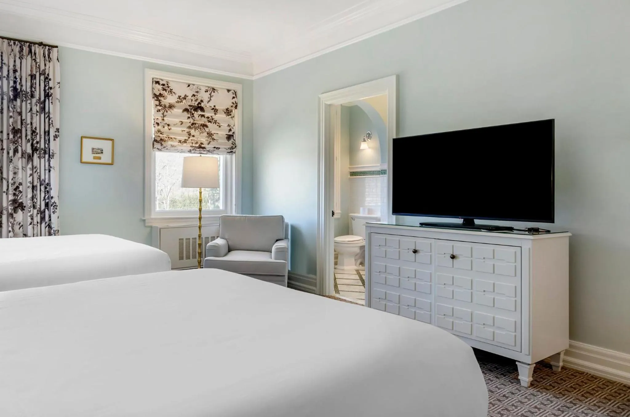 Photo of the whole room, Bed in The Omni Homestead Resort & Spa