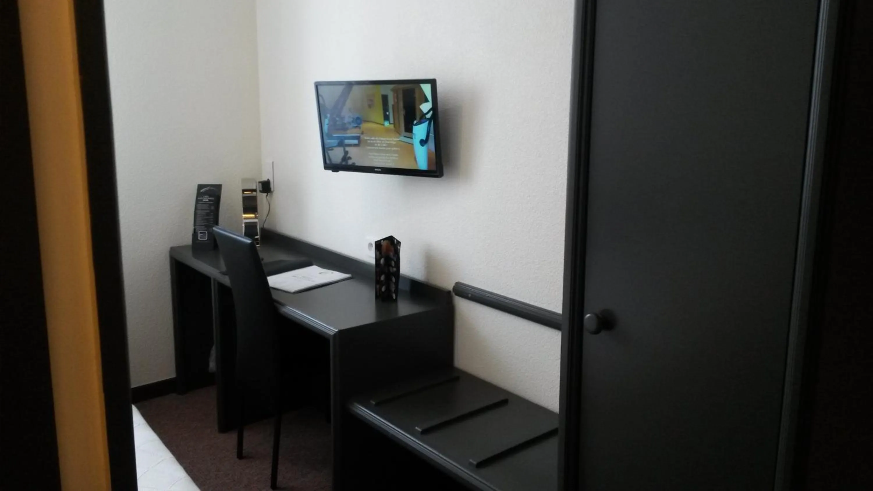 Seating area in Hôtel de La Cloche