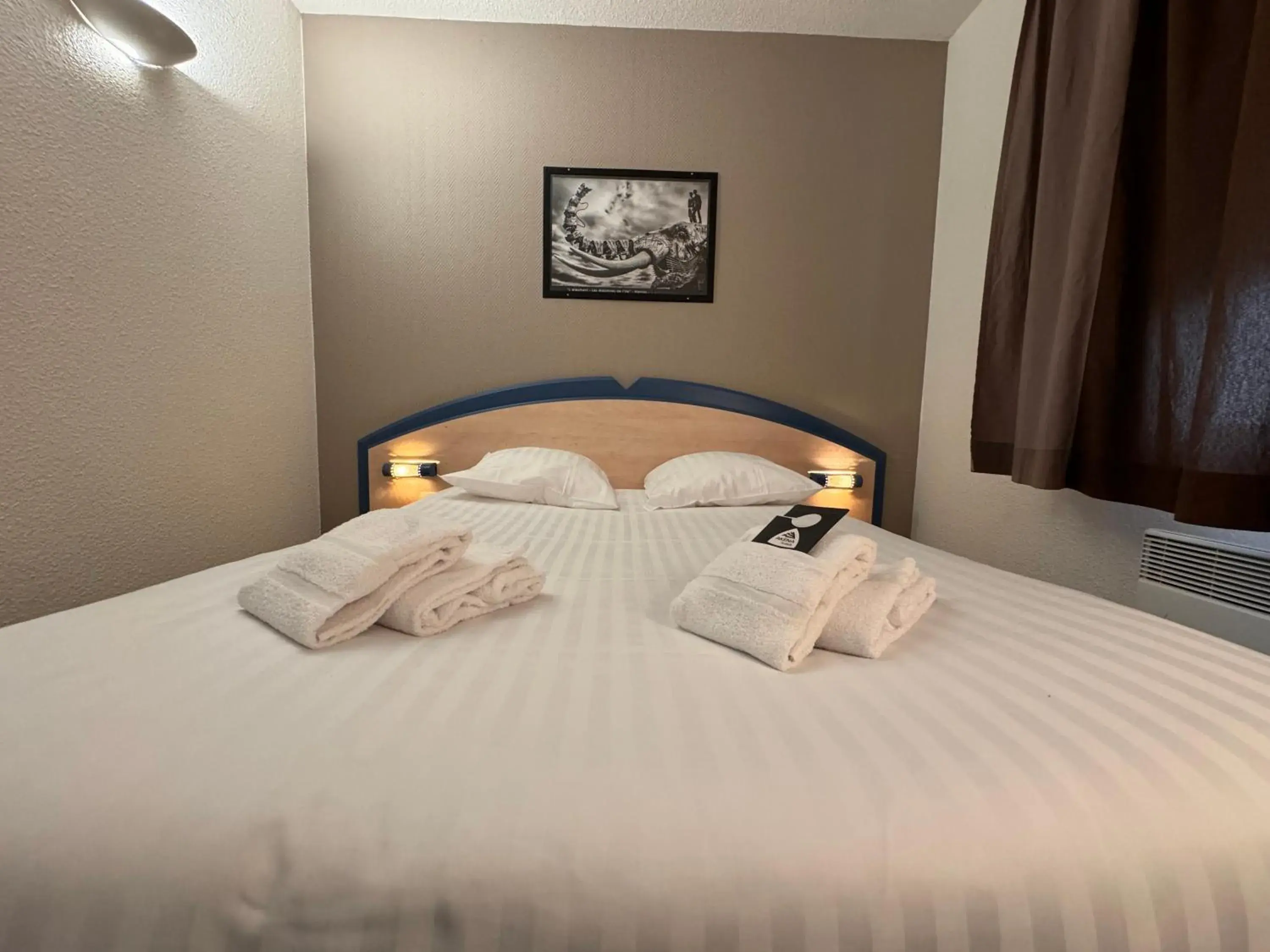 Hotel Dom Le Breton - Nantes Beaujoire, Porte de Sainte-Luce Hotel Dom Le Breton - Nantes Beaujoire, Porte de Sainte-Luce