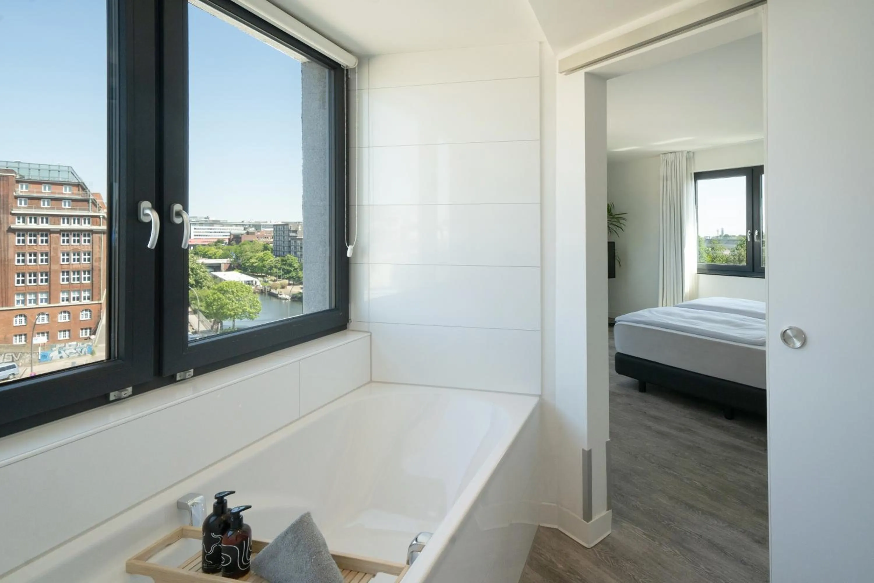 Bed in INNSiDE by Meliá Hamburg Hafen