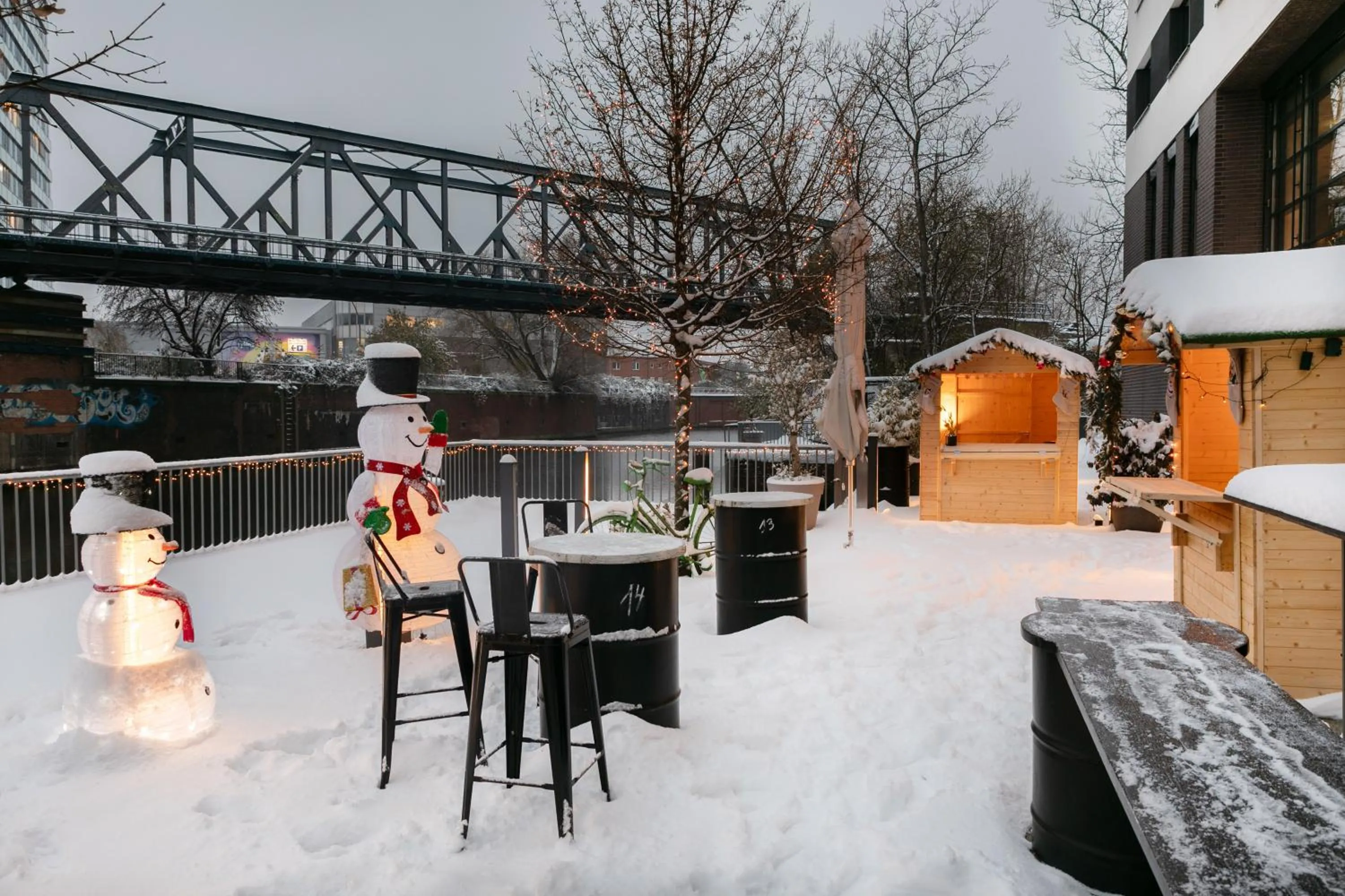 Balcony/Terrace in INNSiDE by Meliá Hamburg Hafen