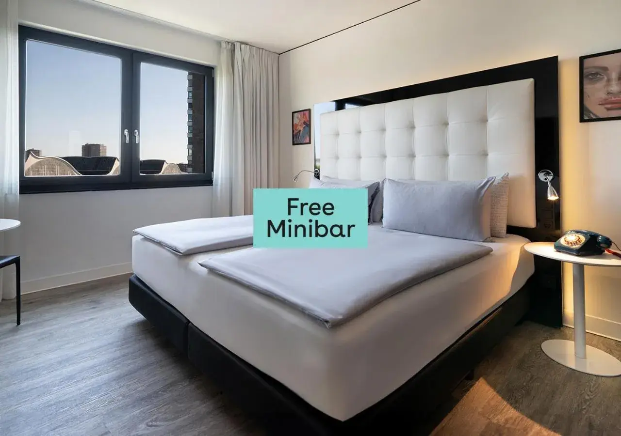 Bedroom, Bed in INNSiDE by Meliá Hamburg Hafen Bedroom, Bed in INNSiDE by Meliá Hamburg Hafen