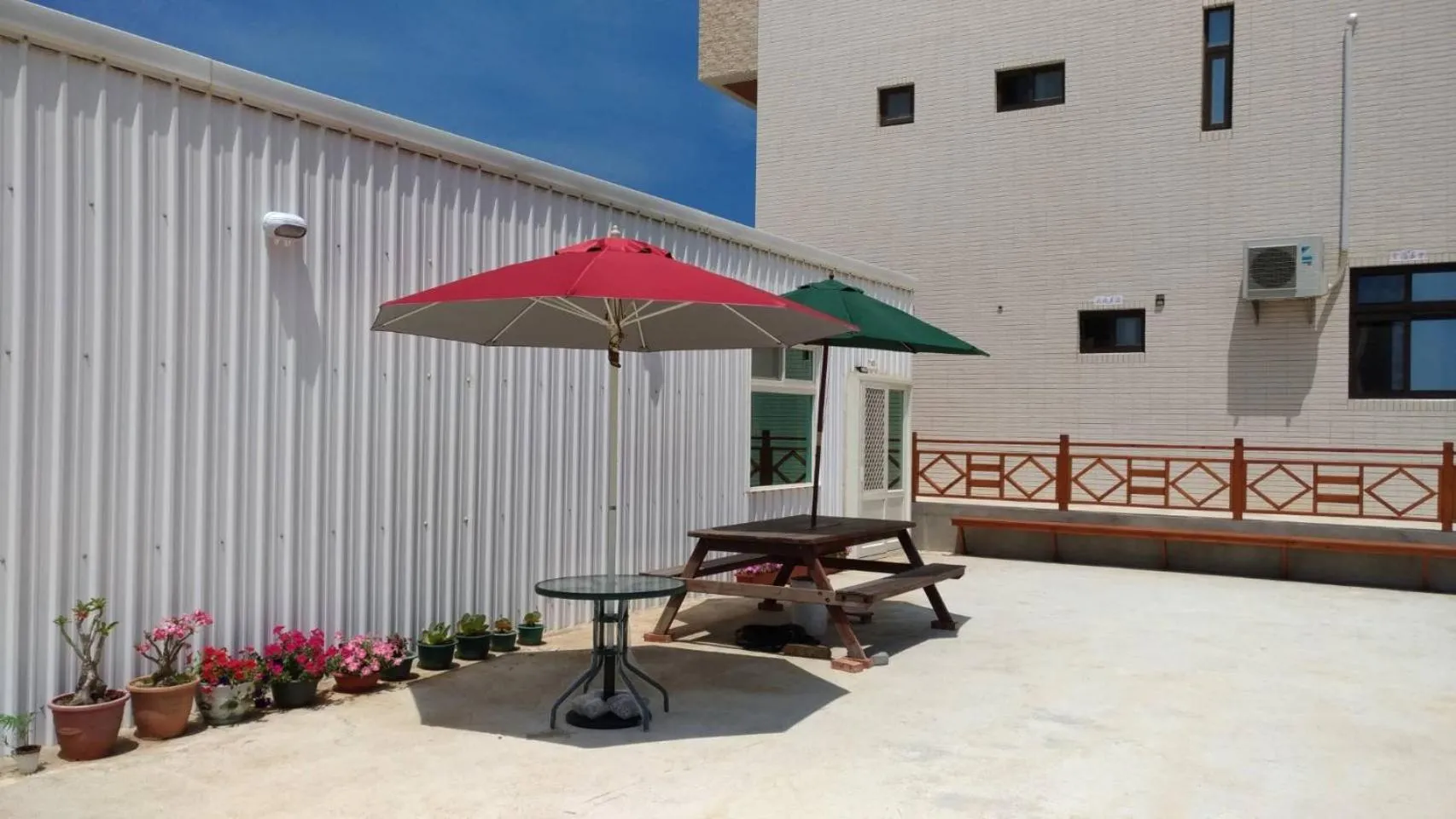 Property building in Chang Cheng Min Su
