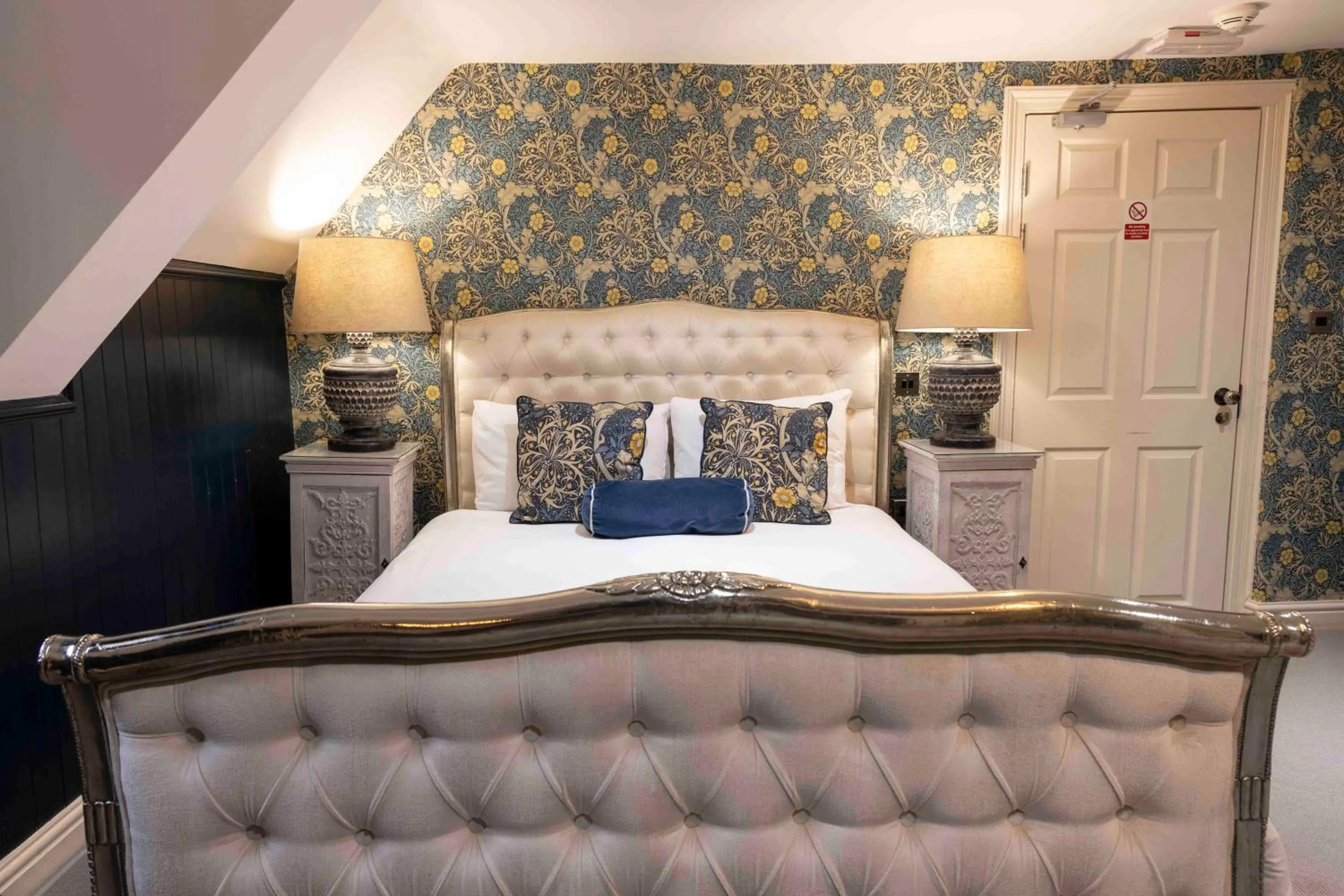 Bed in The Dirty Bottles Hotel