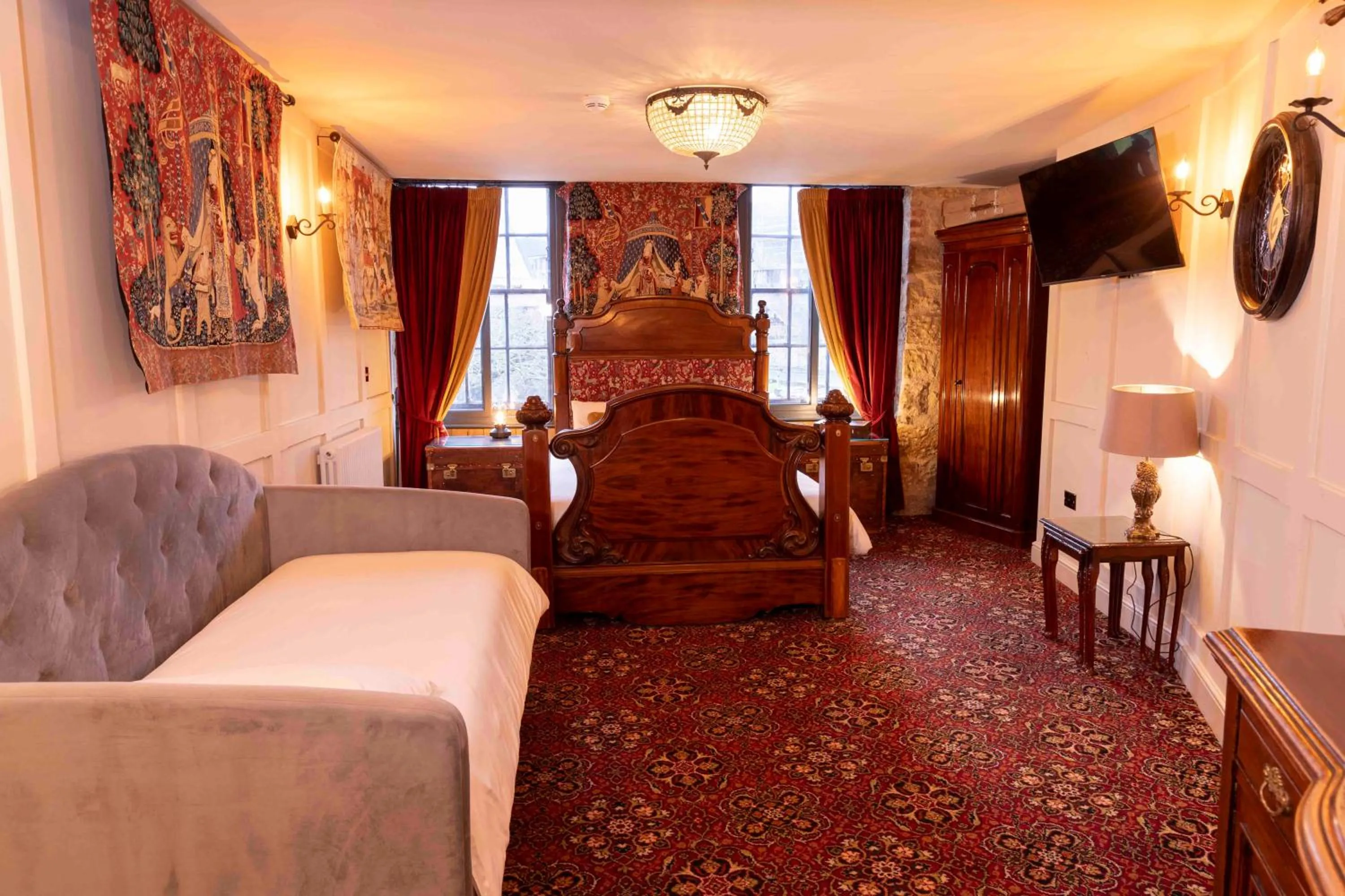 Bedroom in The Dirty Bottles Hotel