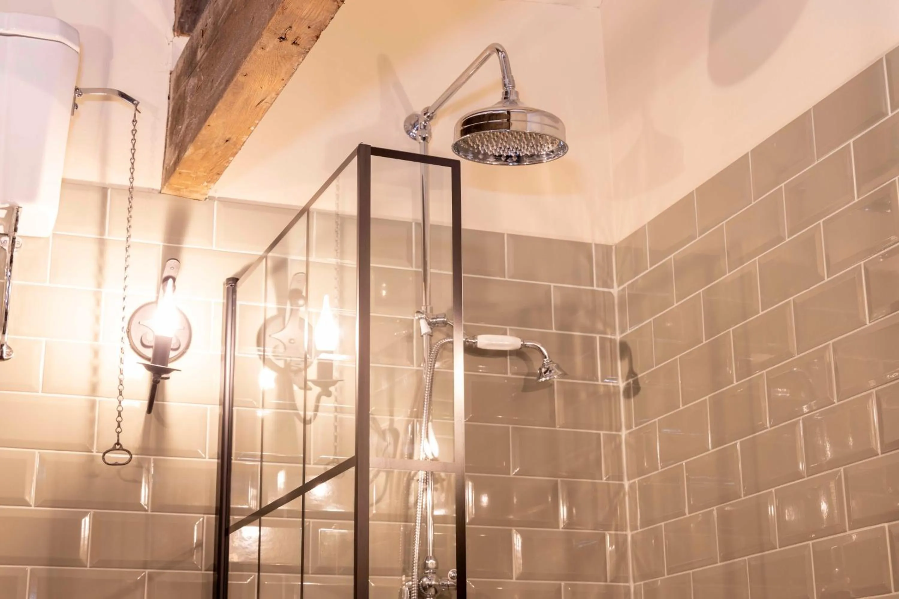 Bathroom in The Dirty Bottles Hotel