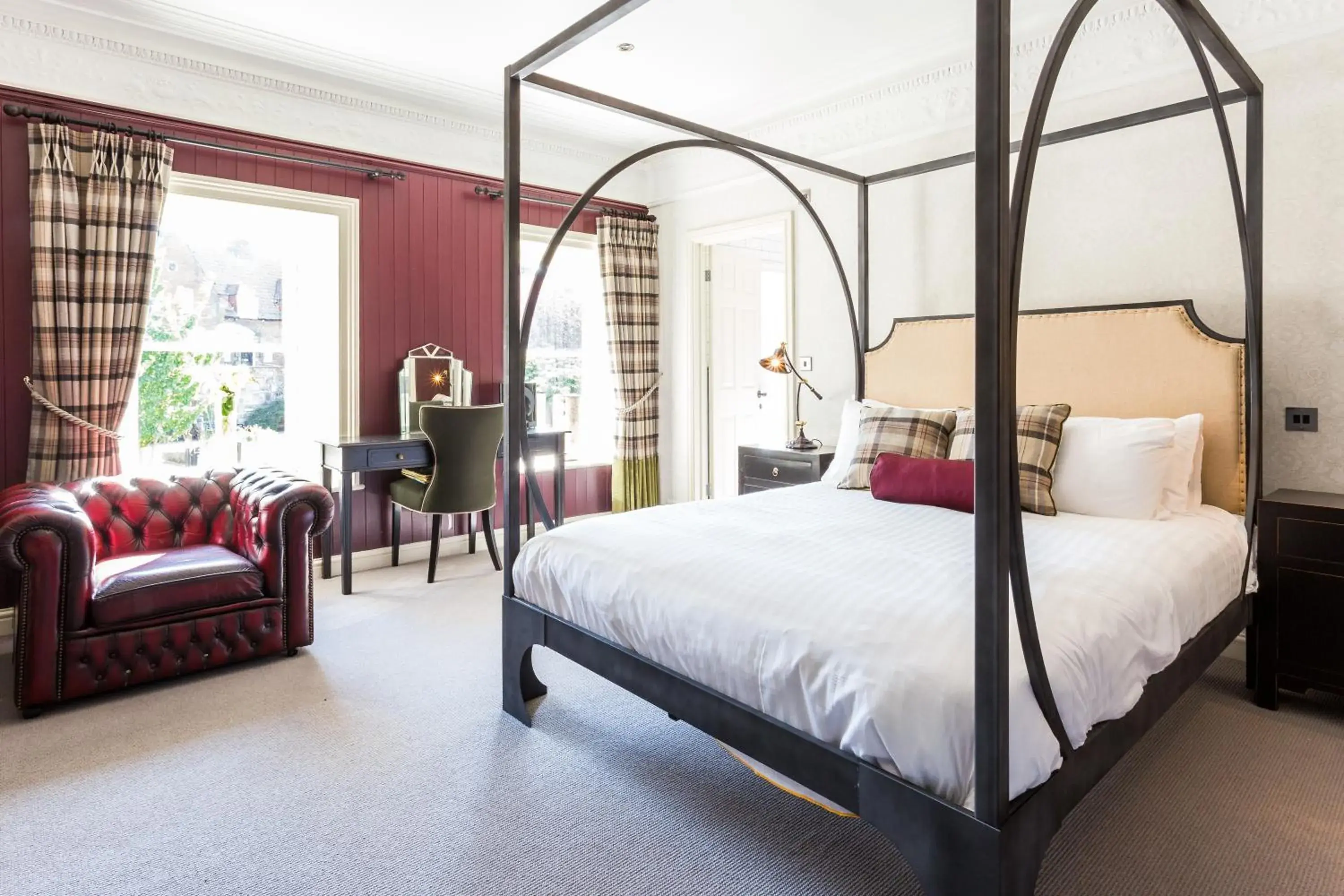 Bedroom, Bed in The Dirty Bottles Hotel Bedroom, Bed in The Dirty Bottles Hotel