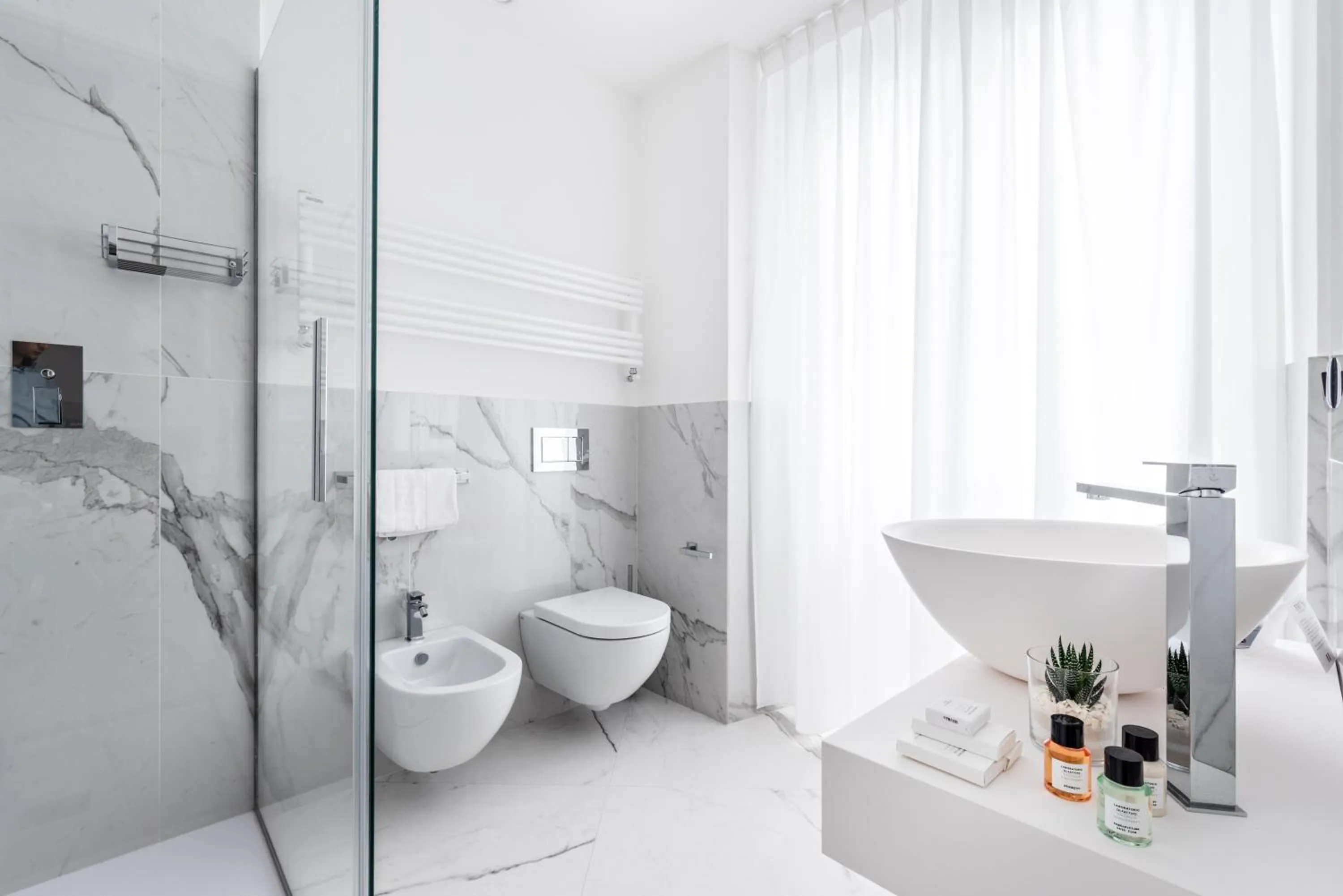 Bathroom in La Spezia by The First - Luxury Rooms & Suites