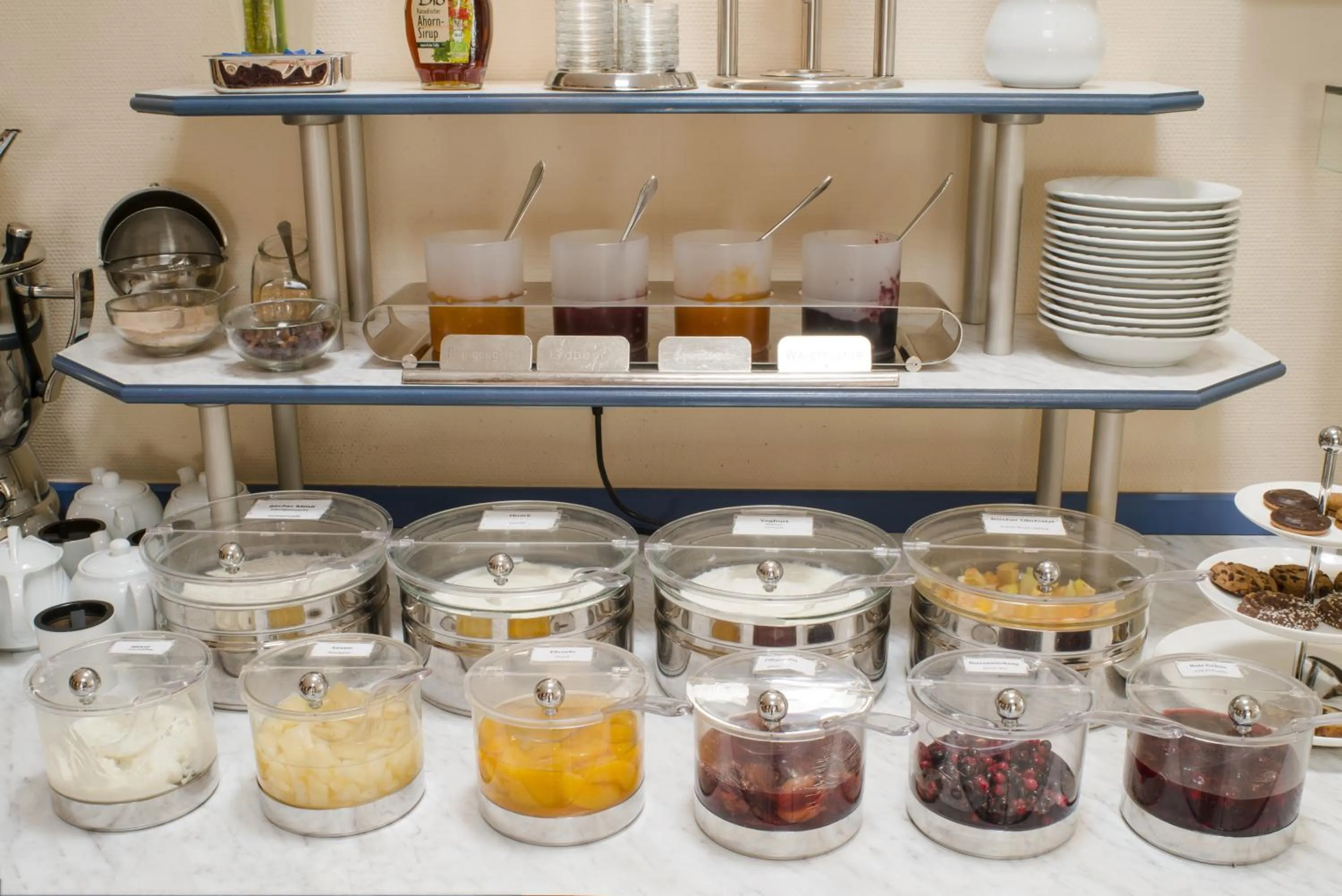 Buffet breakfast in Astor & Aparthotel