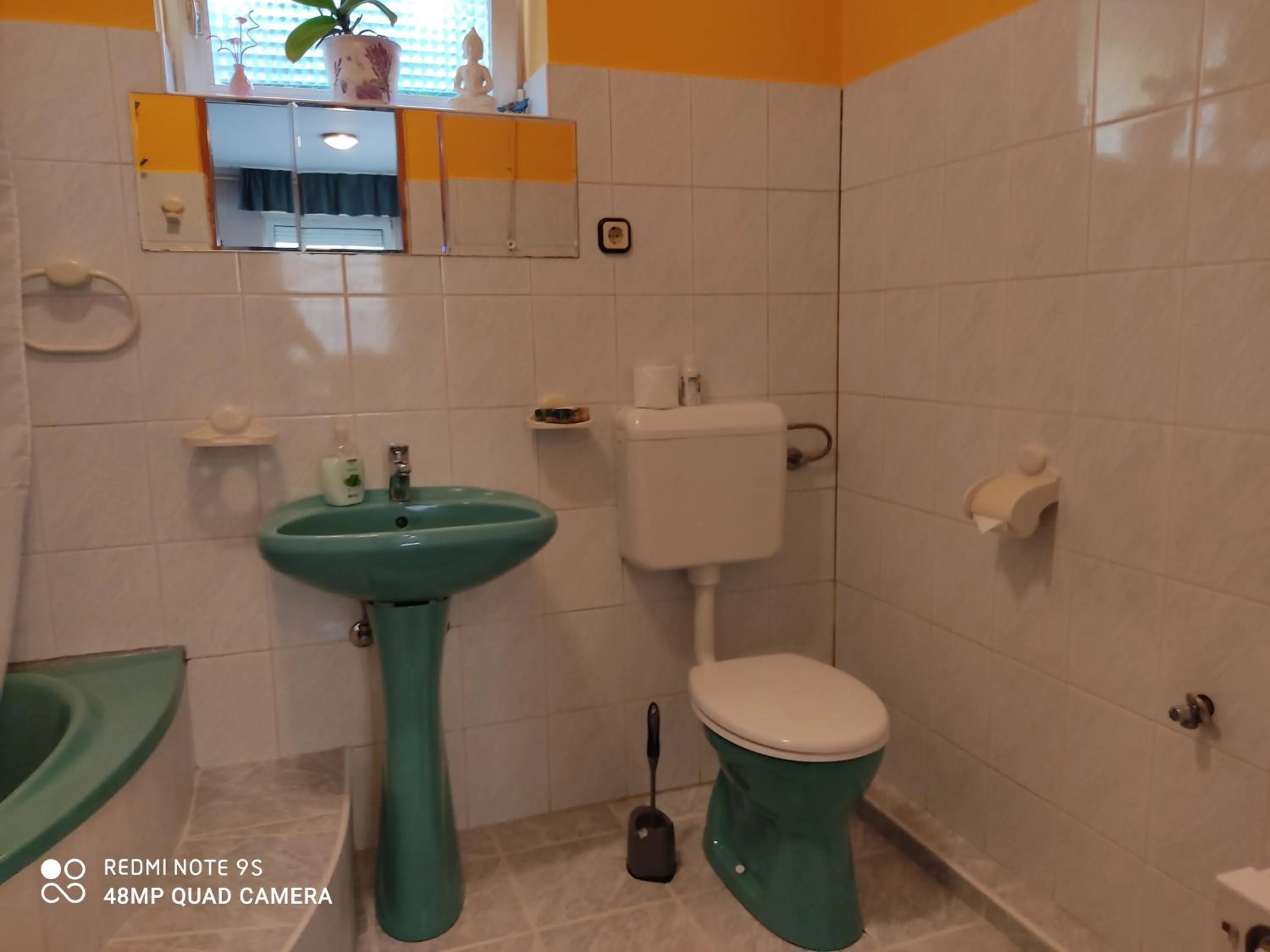 Two-Bedroom Apartment - single occupancy in Fox Apartmanok