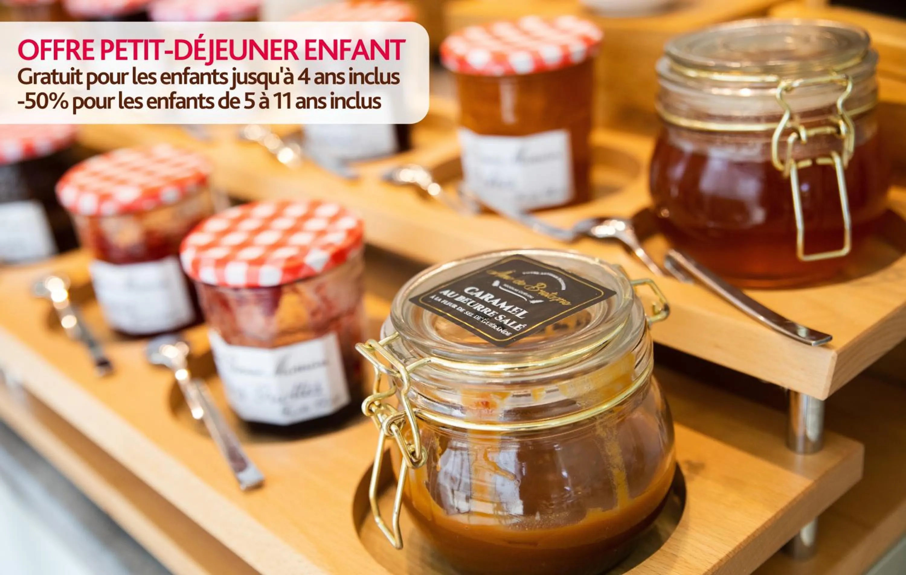 Buffet breakfast in CERISE Lannion