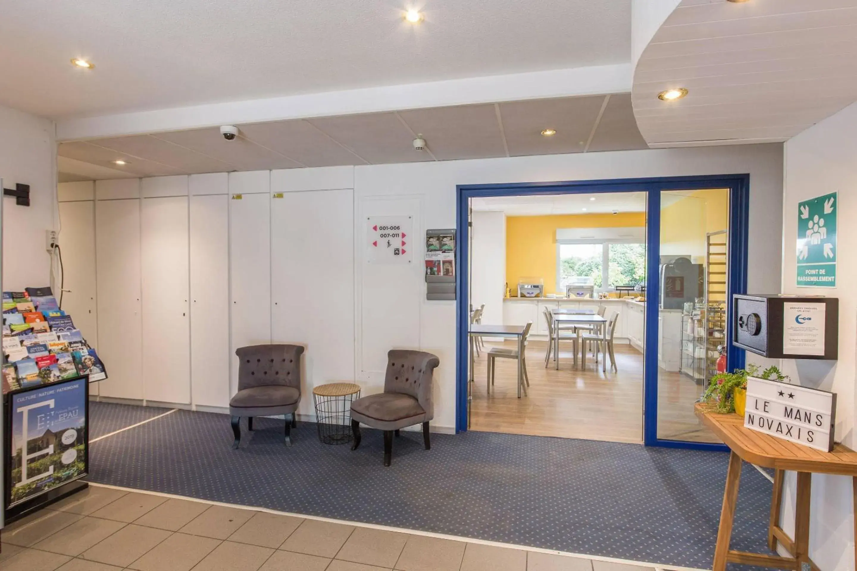 Lobby or reception in Comfort Aparthotel Le Mans Lobby or reception in Comfort Aparthotel Le Mans