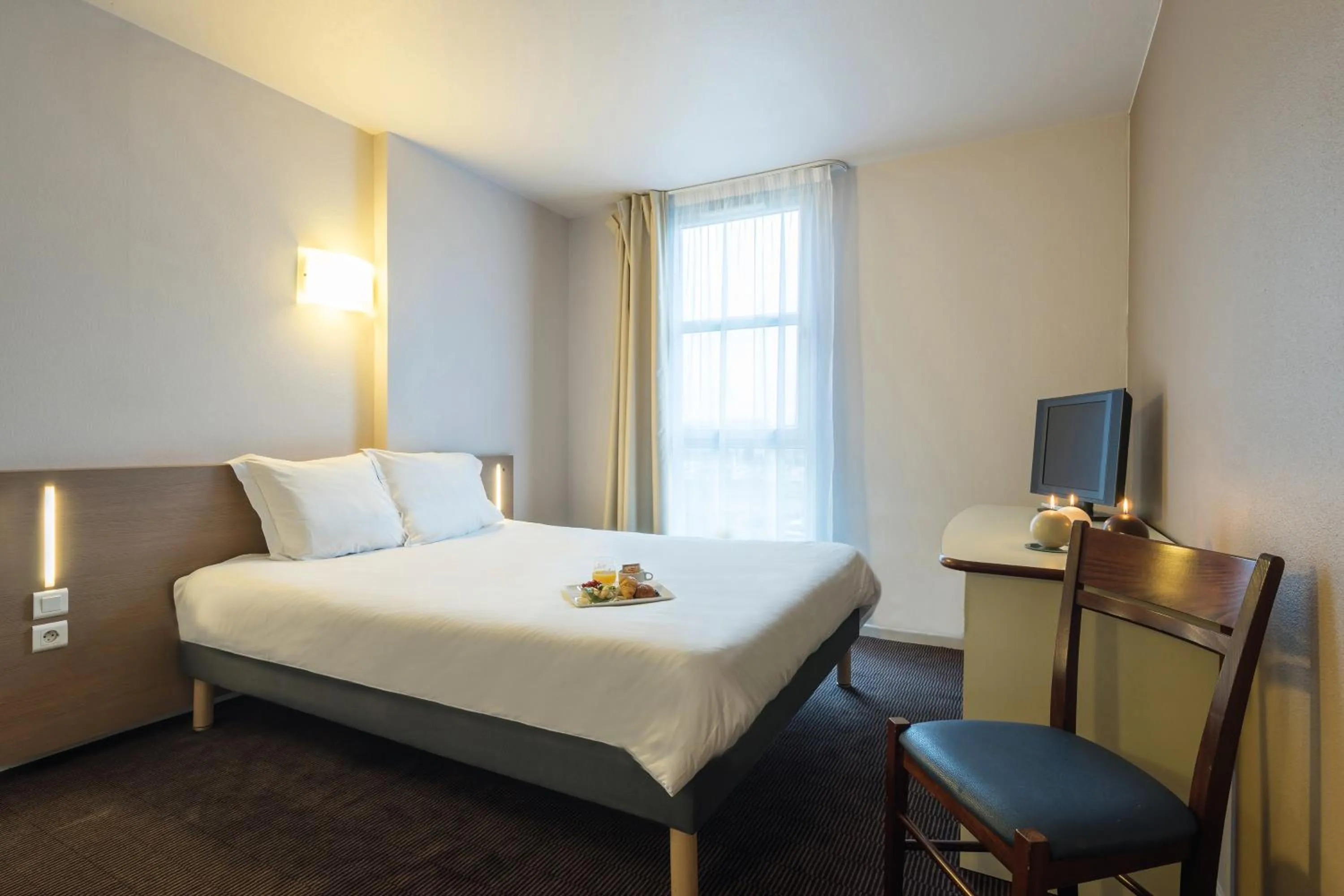 Bed in Appart'City Classic Nancy