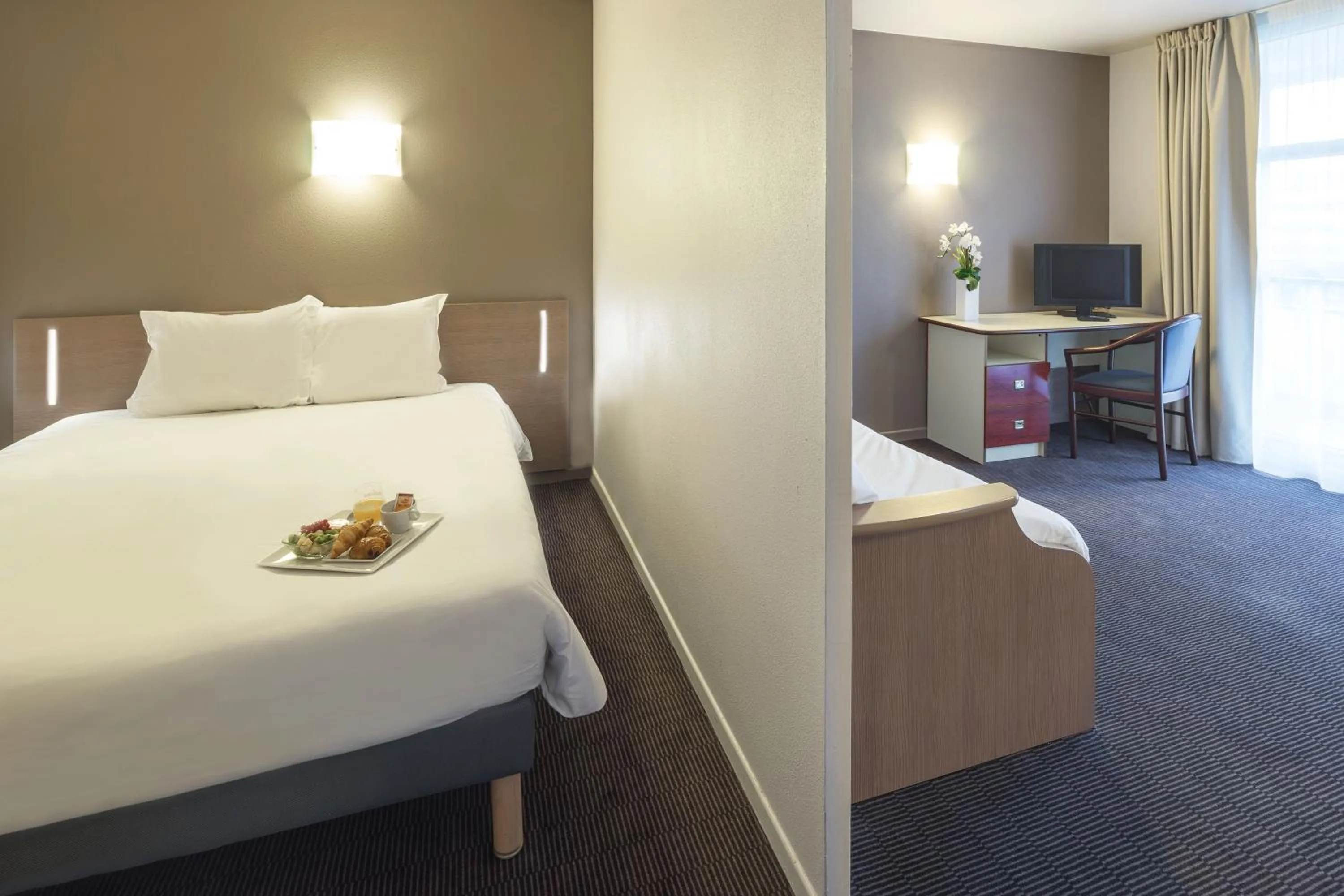 Bed in Appart'City Classic Nancy