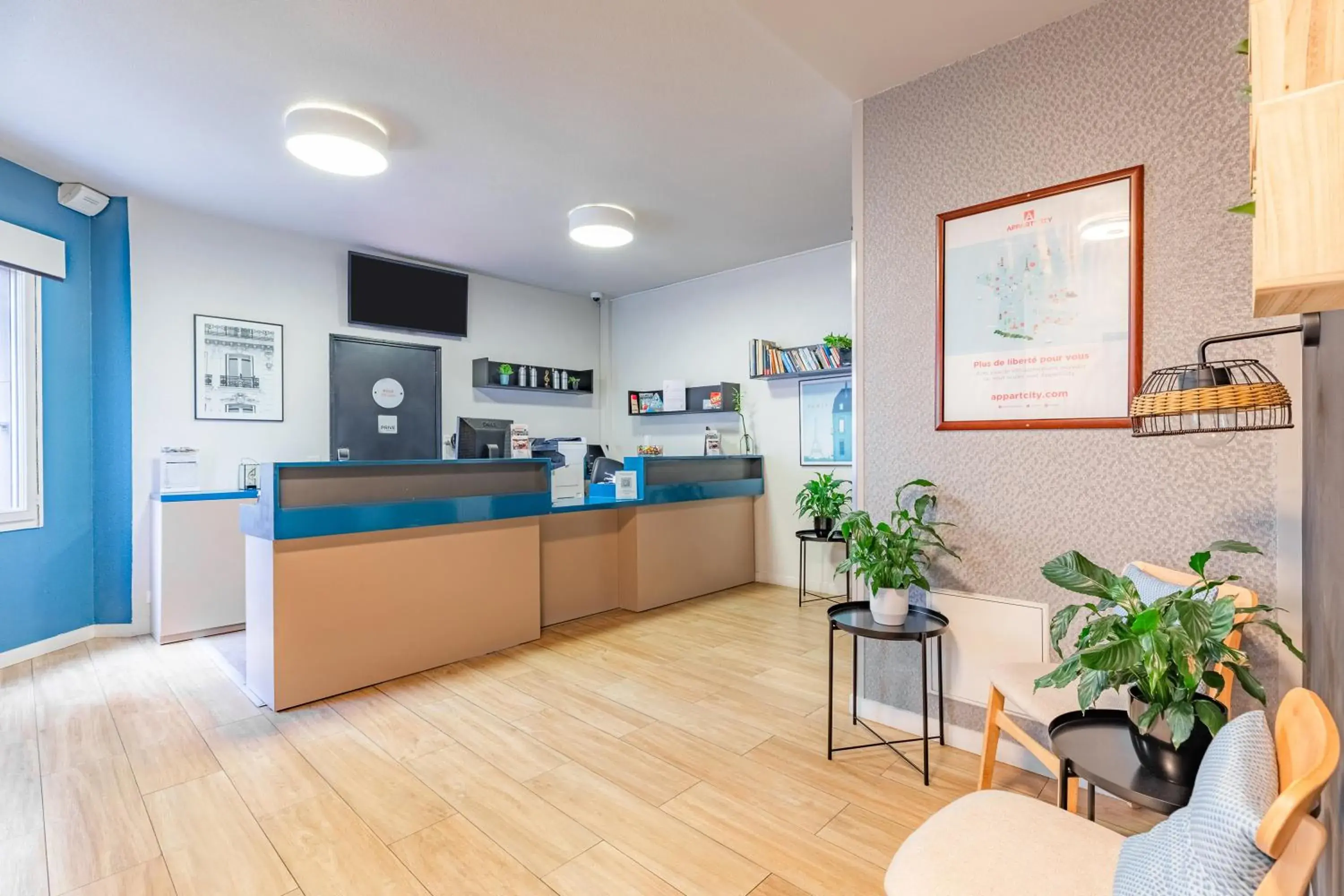 Lobby or reception in Appart'City Classic Paris La Villette Lobby or reception in Appart'City Classic Paris La Villette