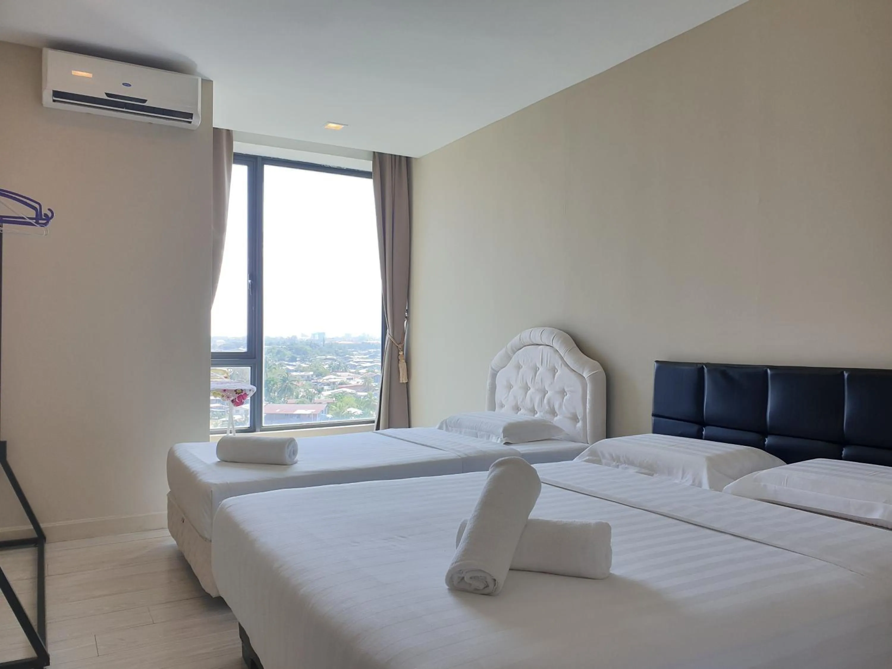 Bedroom, Bed in Cozy Living Sky Apartment