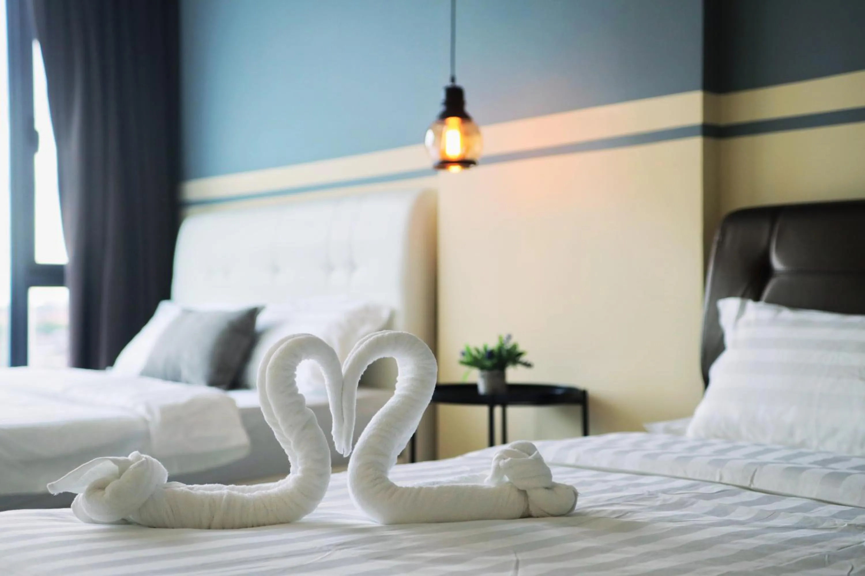 Decorative detail, Bed in Cozy Living Sky Apartment