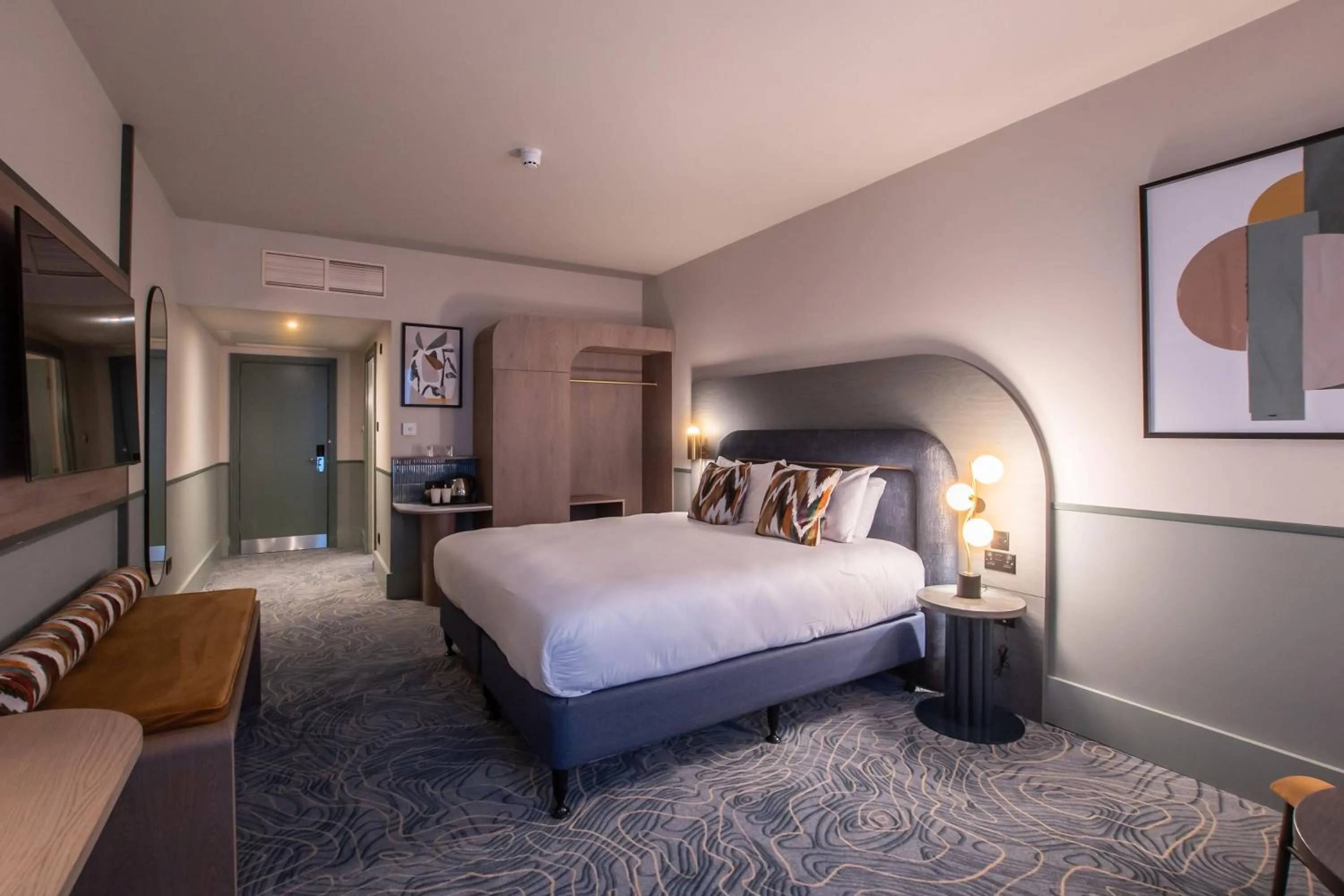 Bedroom, Bed in Mercure Sheffield St Paul's Hotel & Spa