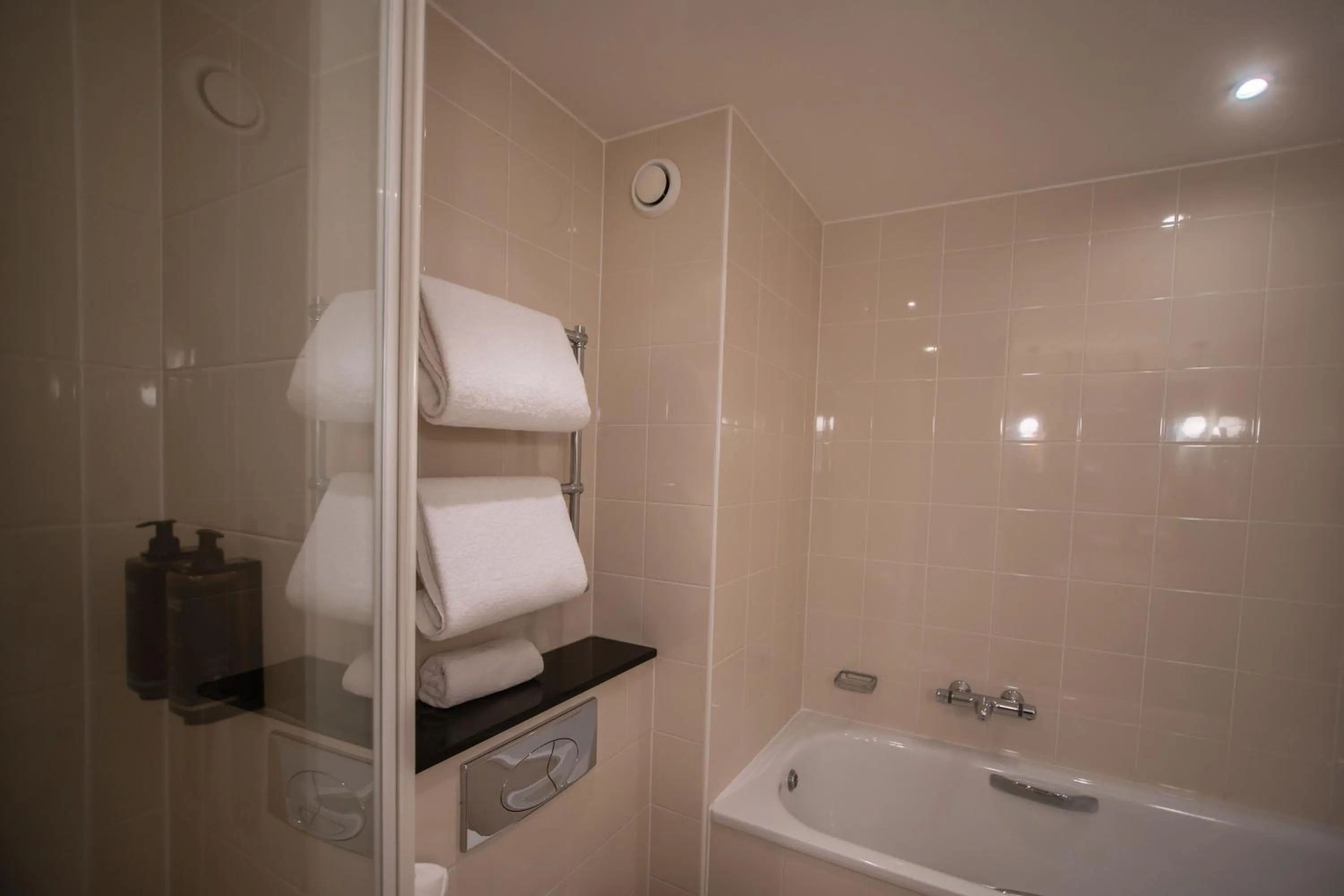 Bathroom in Mercure Sheffield St Paul's Hotel & Spa