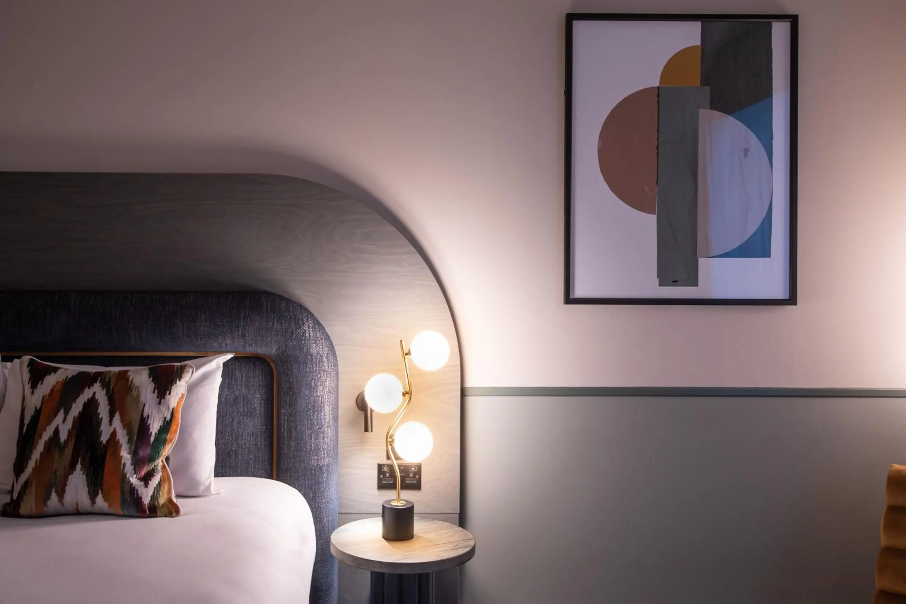 Bedroom, Bed in Mercure Sheffield St Paul's Hotel & Spa