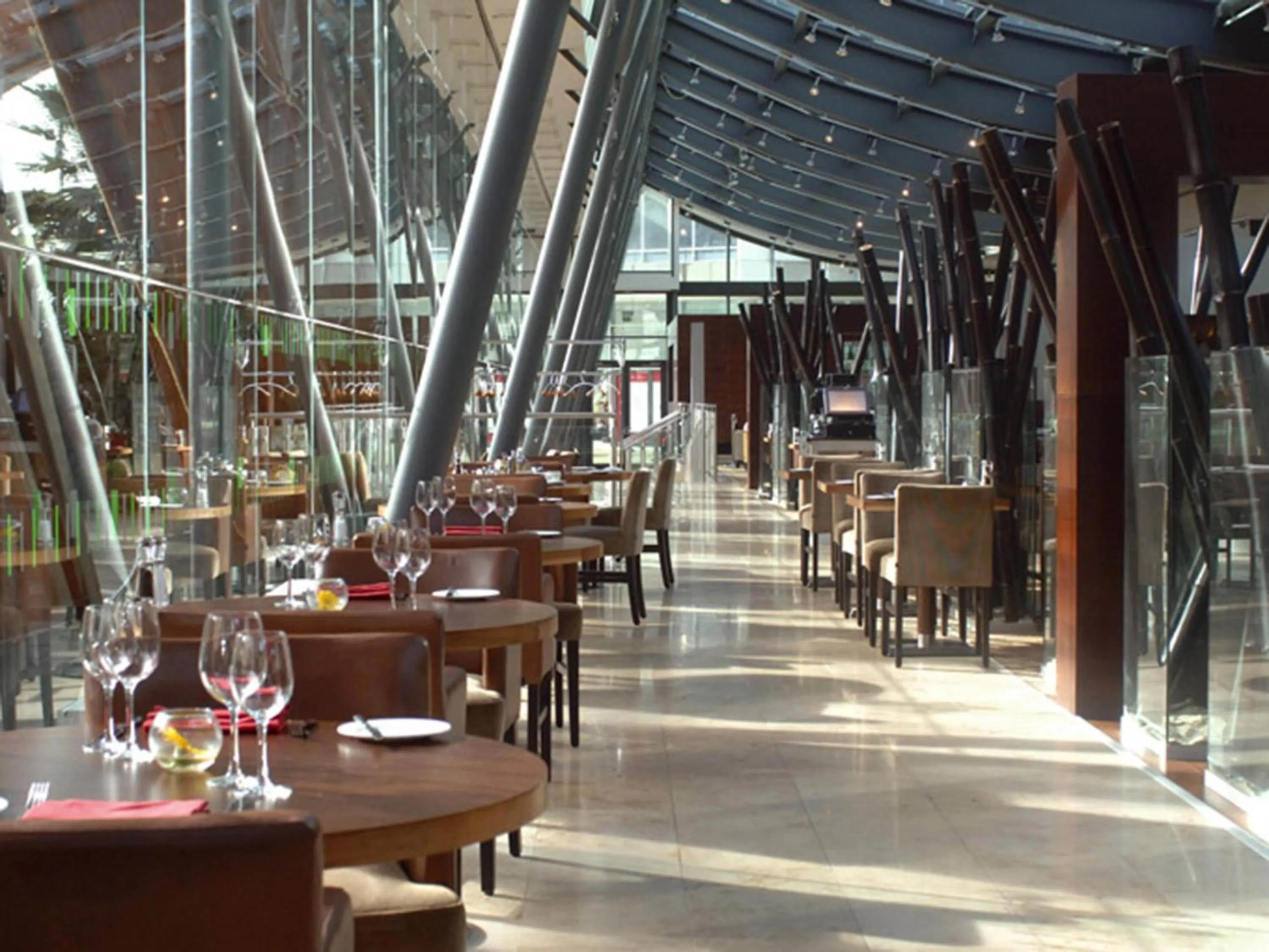 Restaurant/places to eat in Mercure Sheffield St Paul's Hotel & Spa