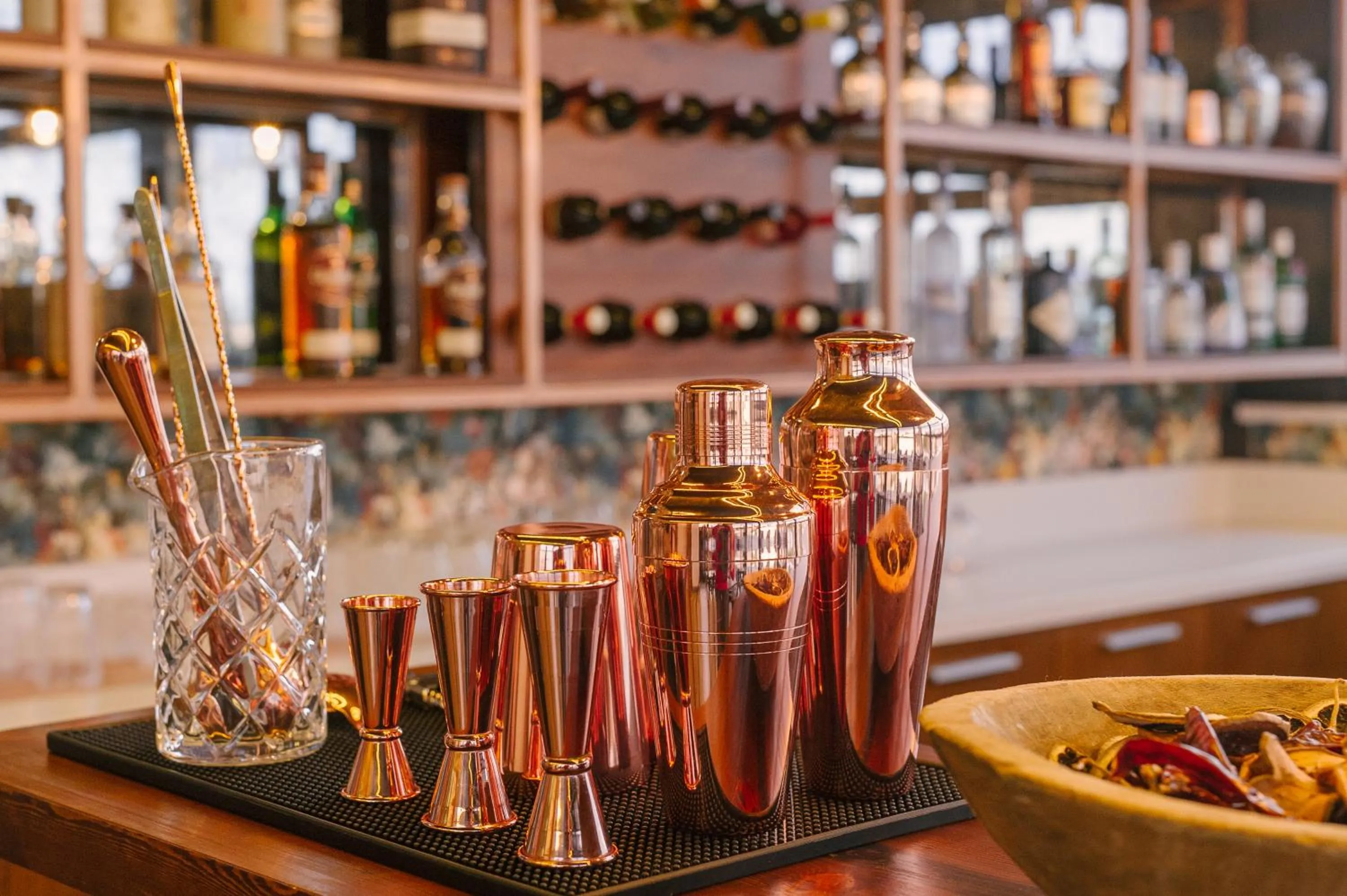 Nightclub / DJ in Hypnos Boutique Hotel