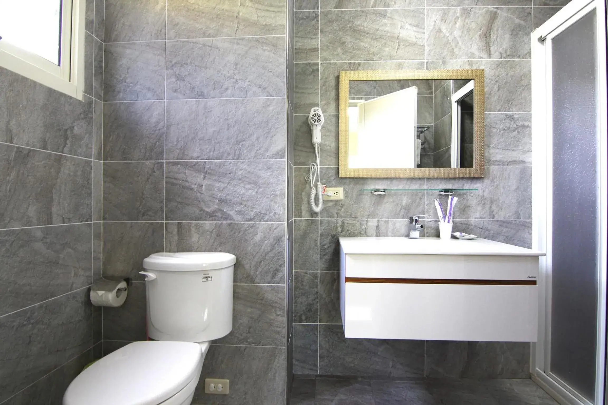 Standard Double Room - No Pets in Magnni Villa Standard Double Room - No Pets in Magnni Villa