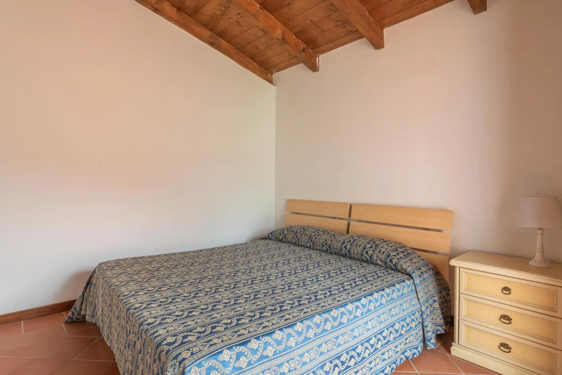 Bedroom, Bed in Sea & Villas