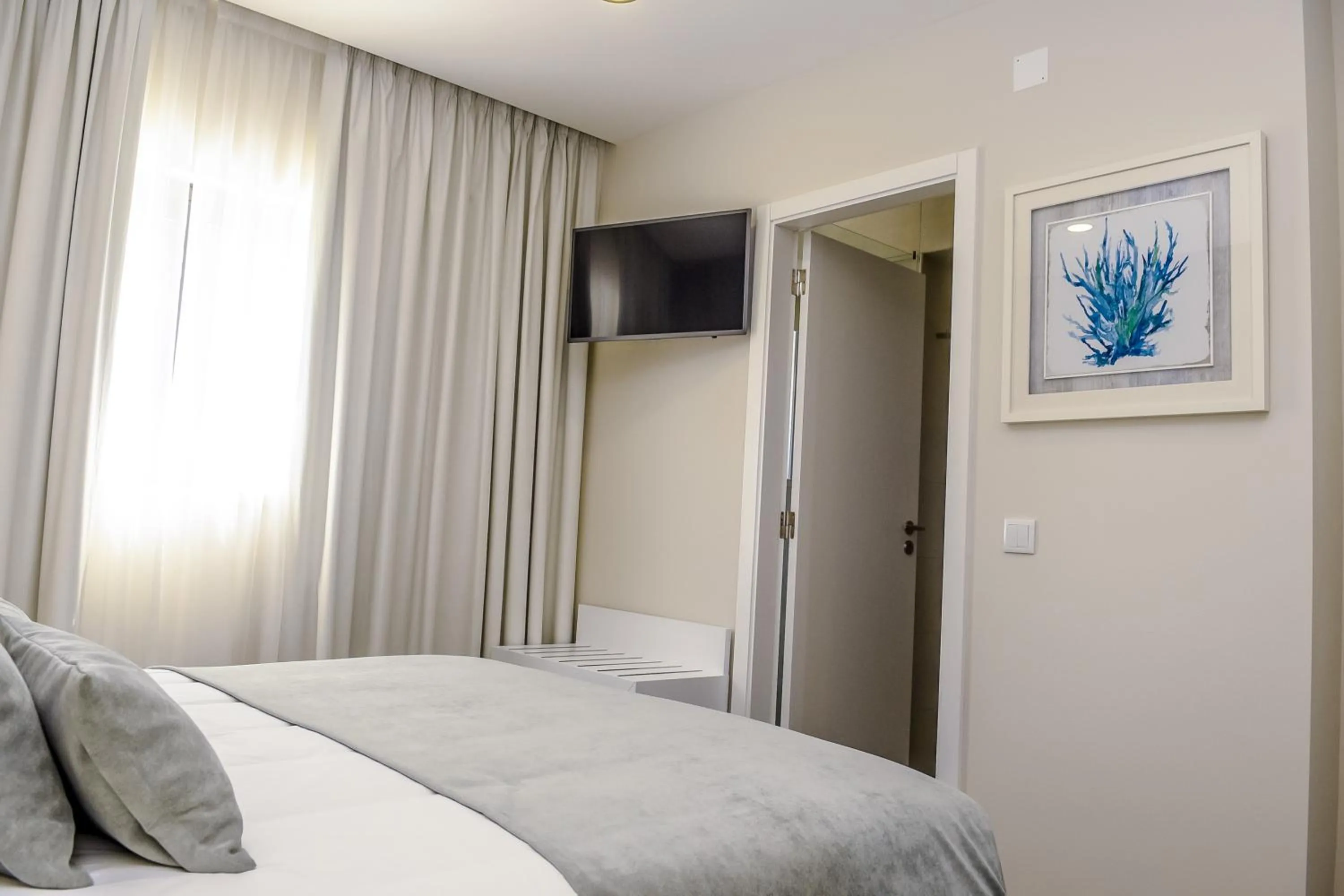 Bed in Villamar Style Maison