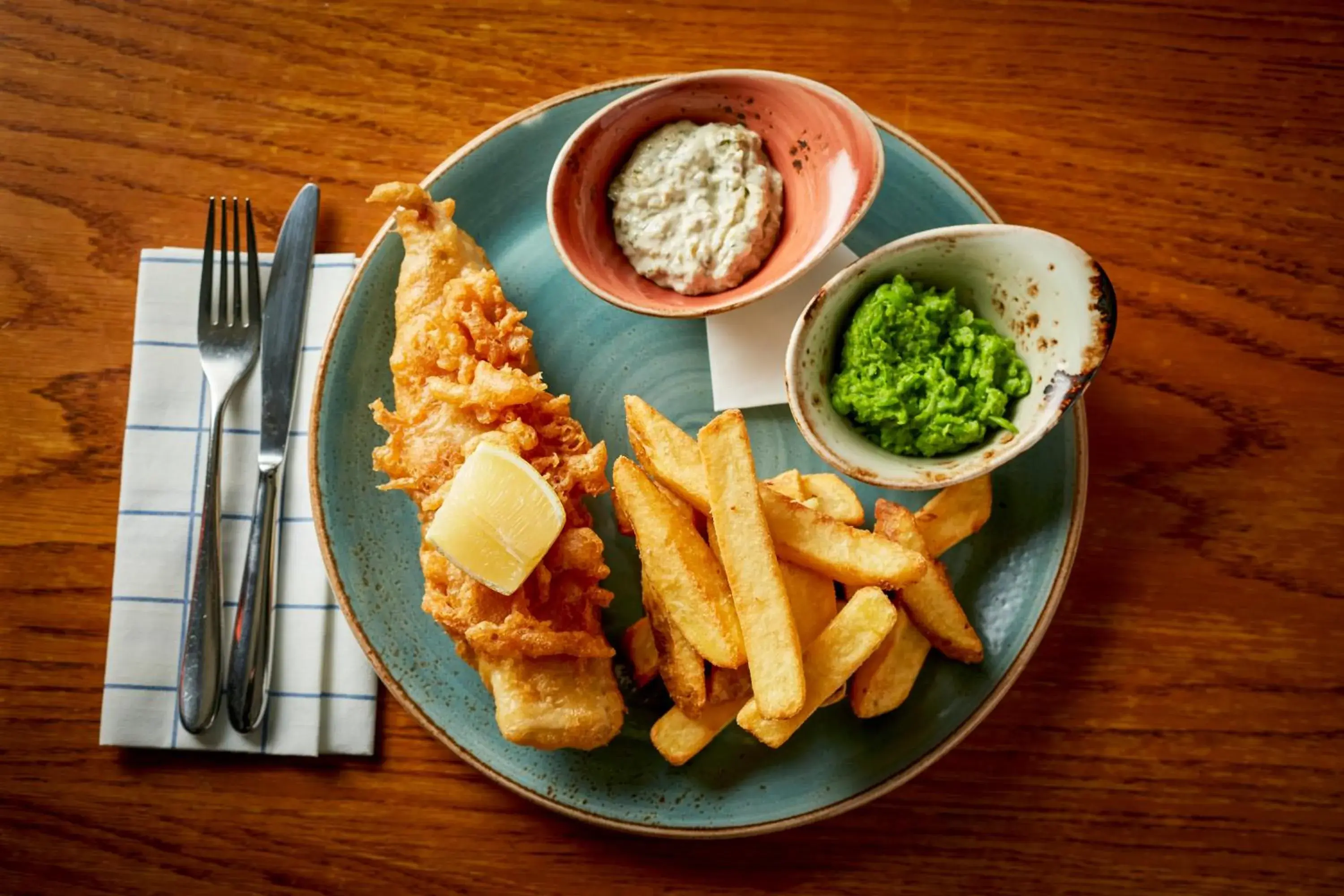 Food and drinks in The Montagu Arms Food and drinks in The Montagu Arms