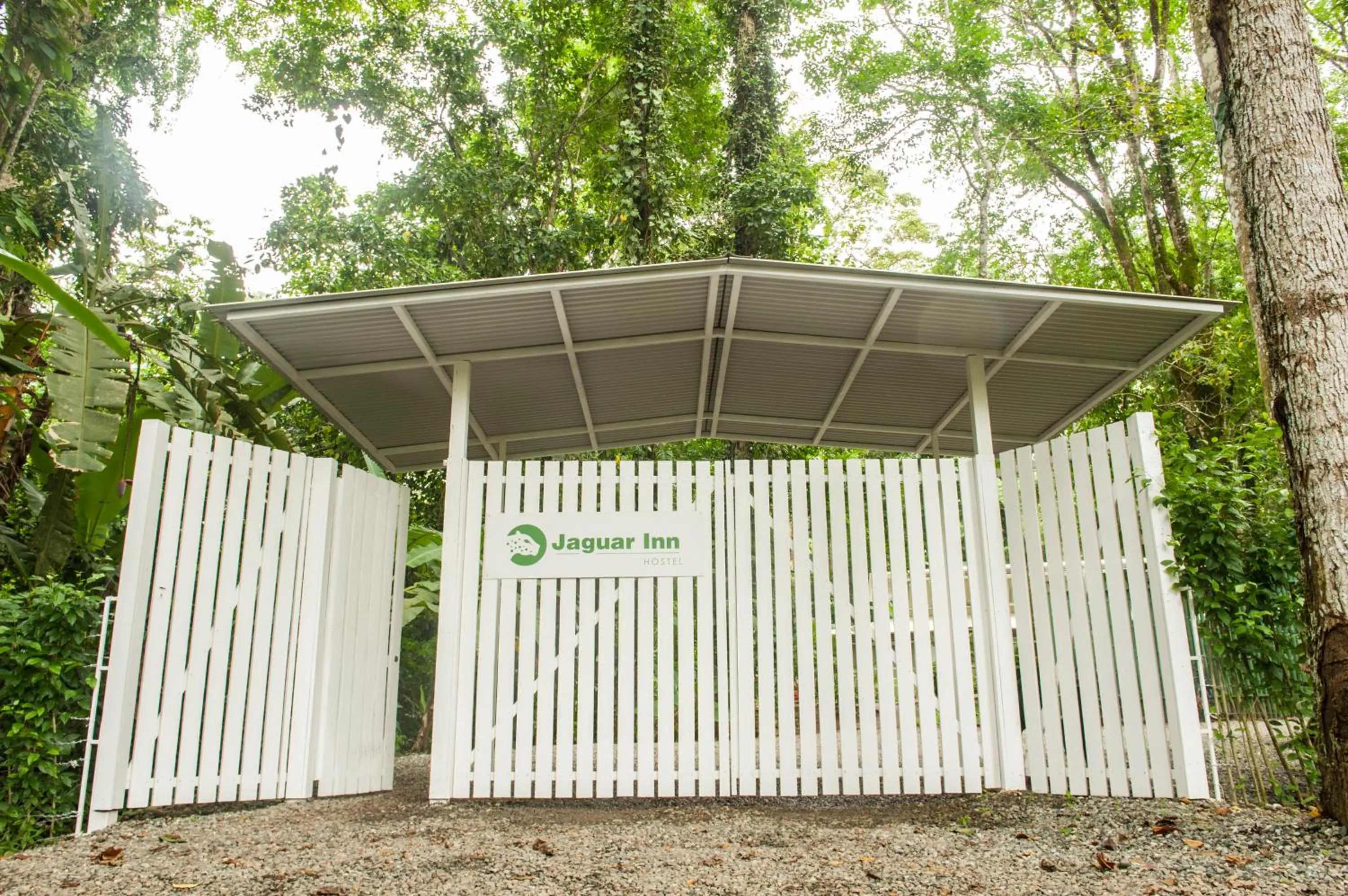 Property building in Jaguar Inn Bungalows