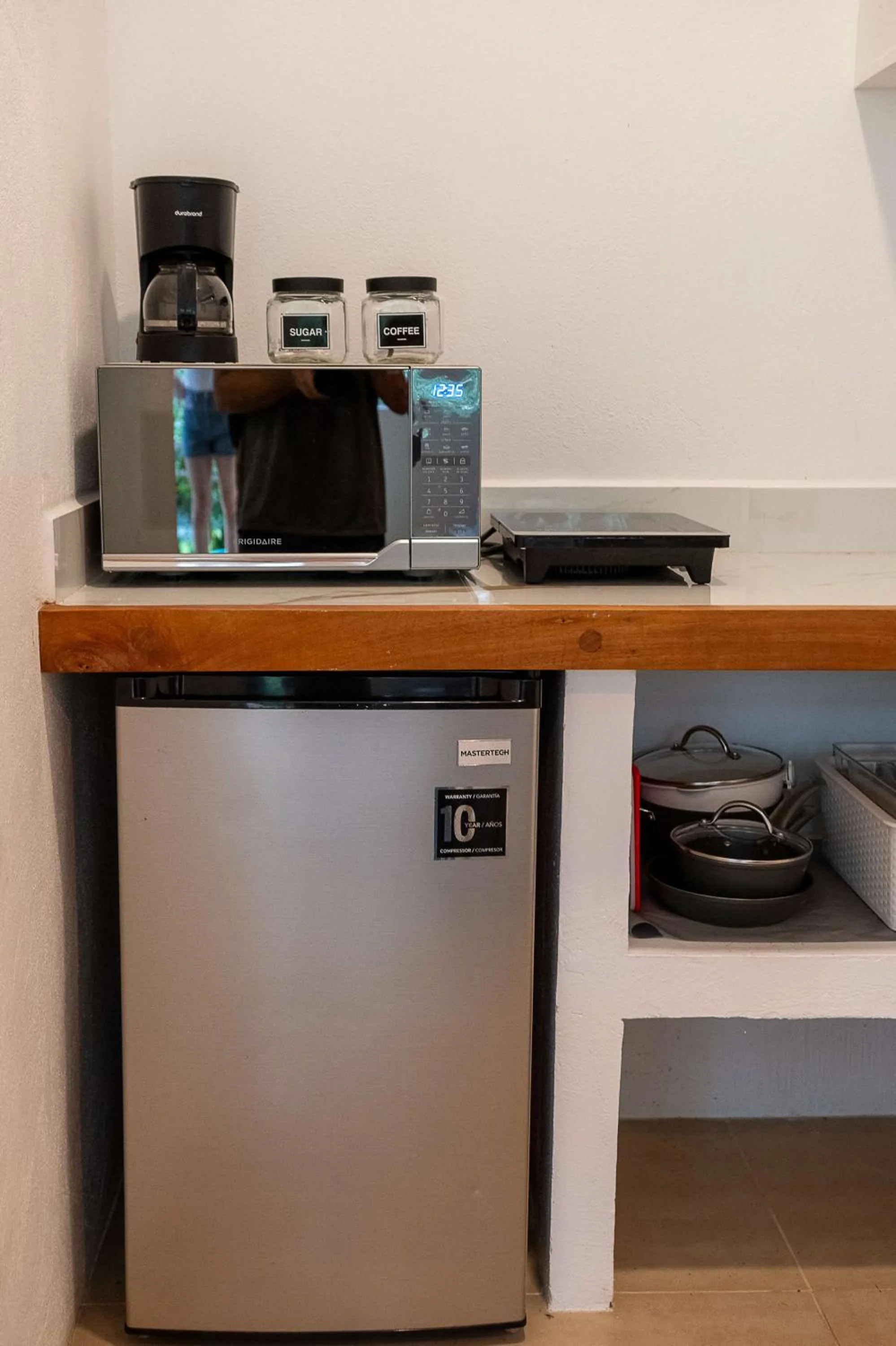 Kitchen or kitchenette in Jaguar Inn Bungalows