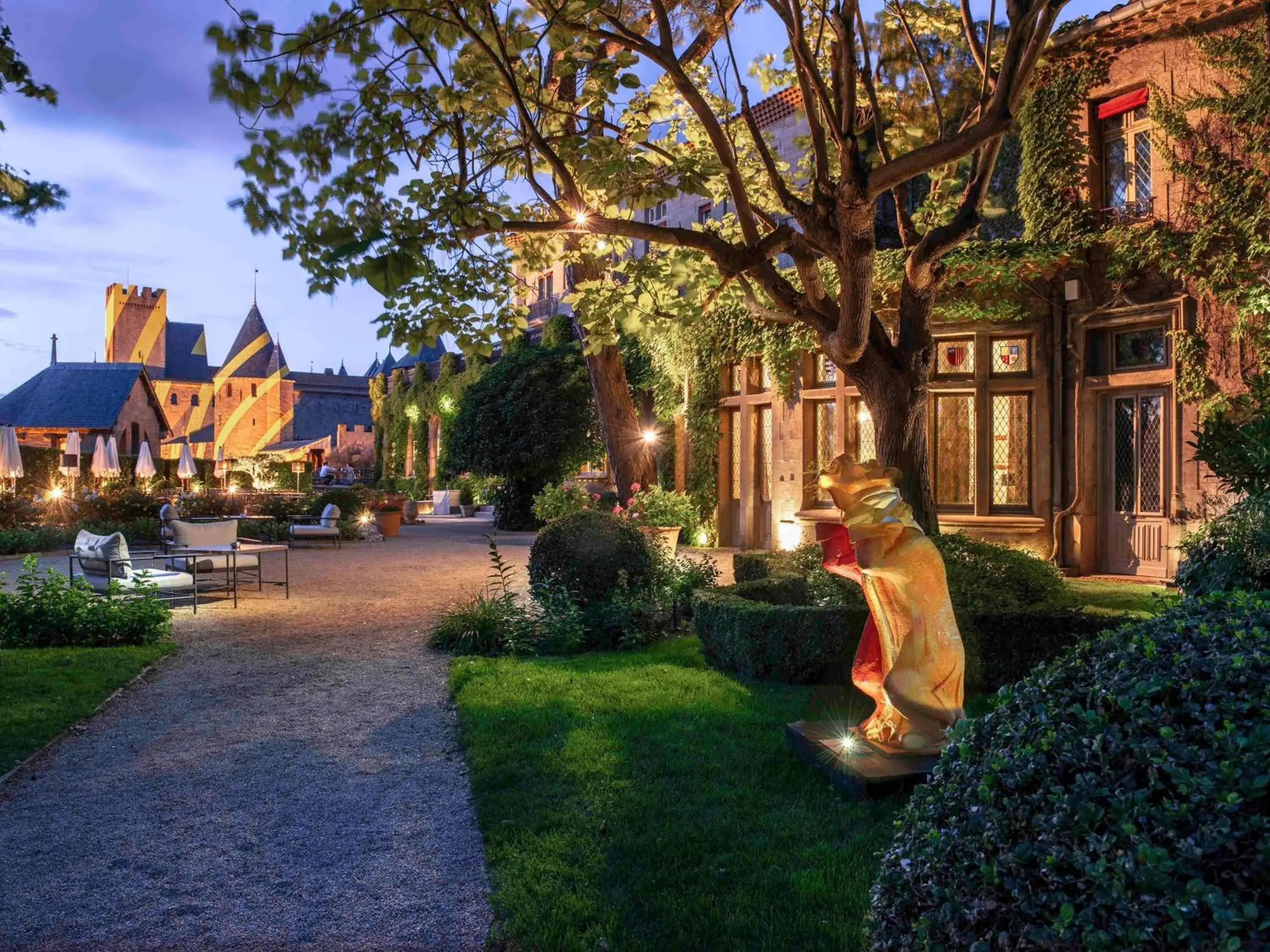 Property building in Hotel de la Cité Carcassonne - MGallery Collection Property building in Hotel de la Cité Carcassonne - MGallery Collection