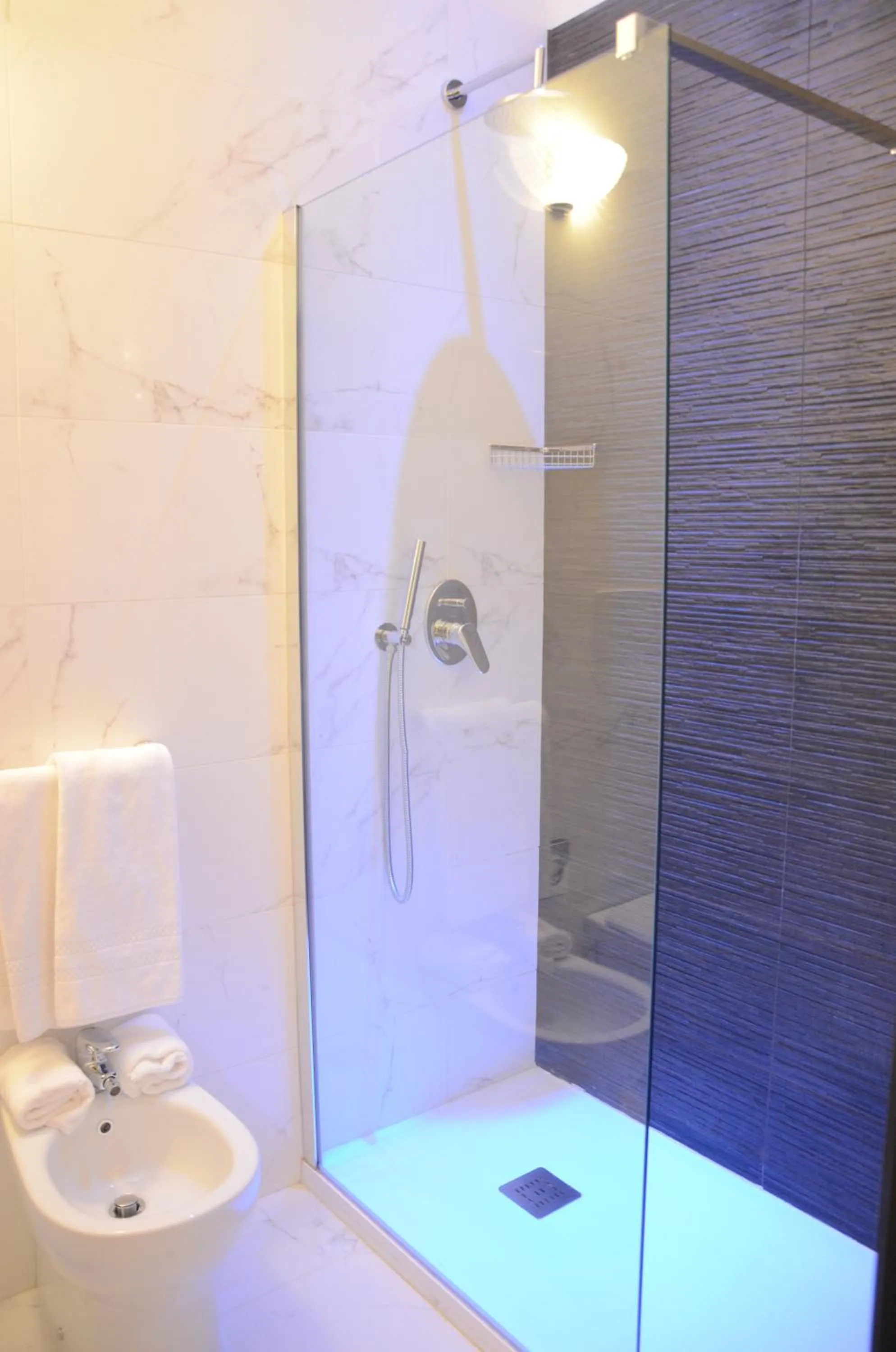 Bathroom in Hotel Mastino