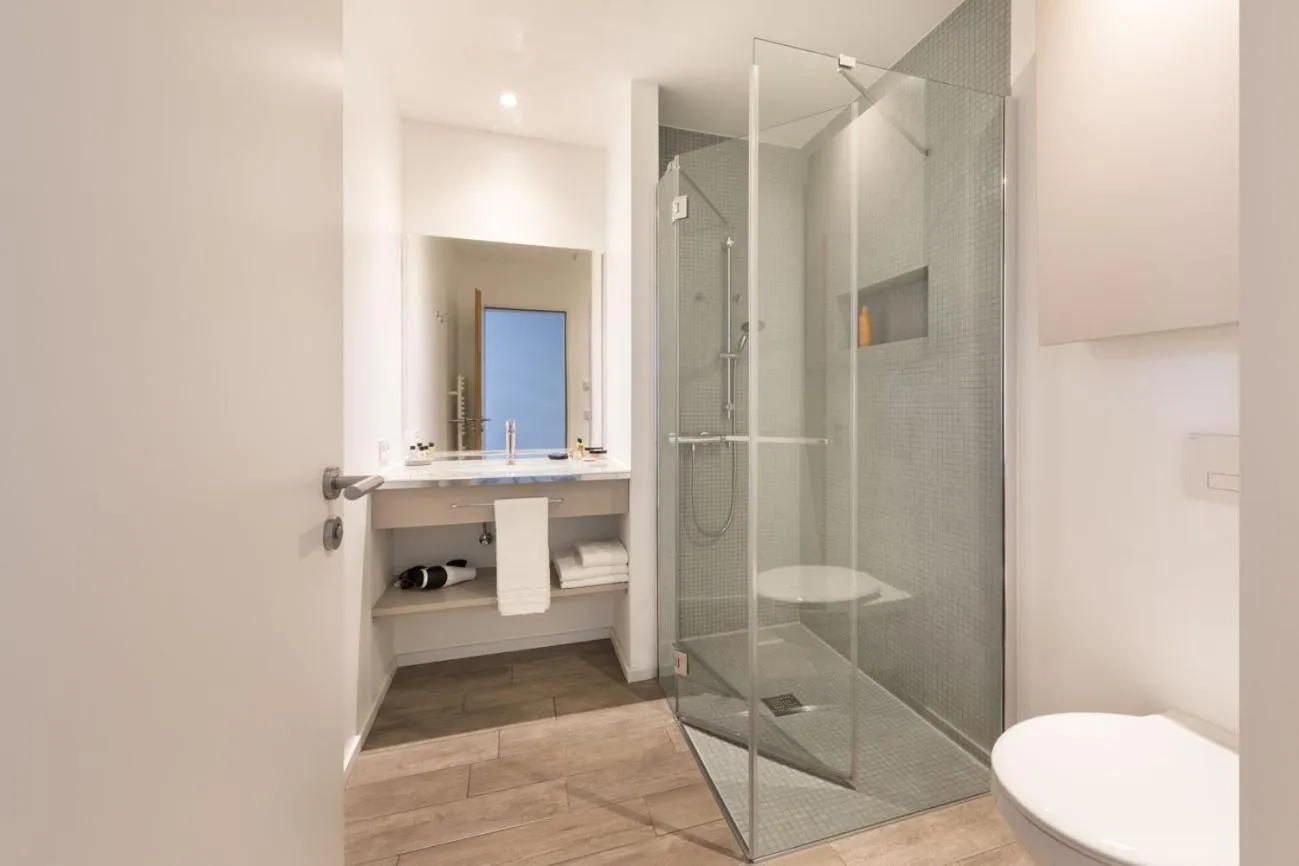 Toilet in Brera Serviced Apartments Munich West