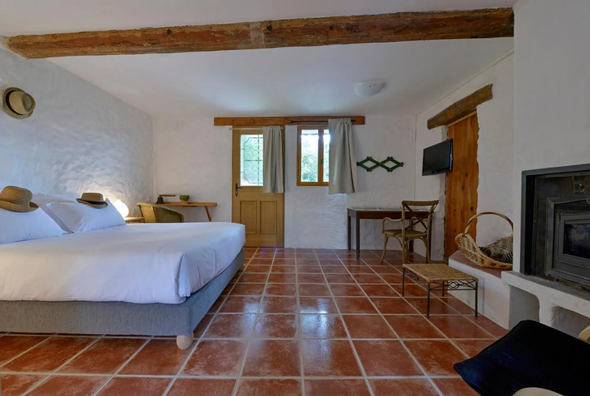 Bedroom in Domaine De Fraisse