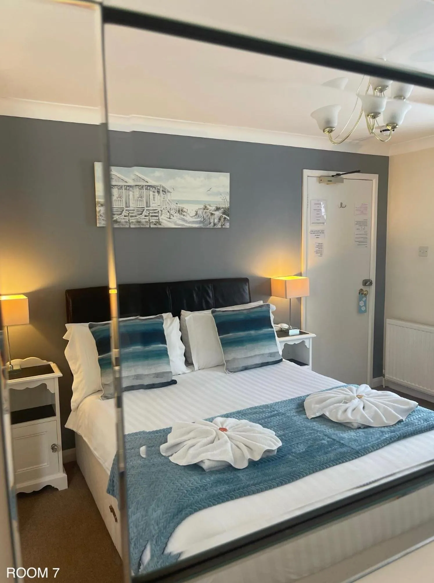 Bedroom, Bed in The Southbourne Villa