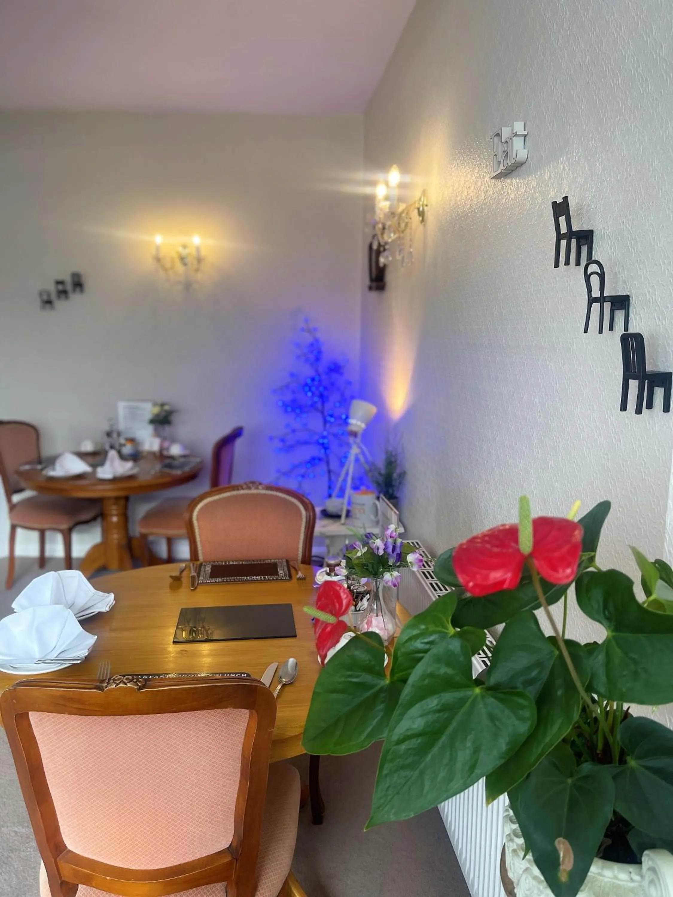 Dining area in The Southbourne Villa