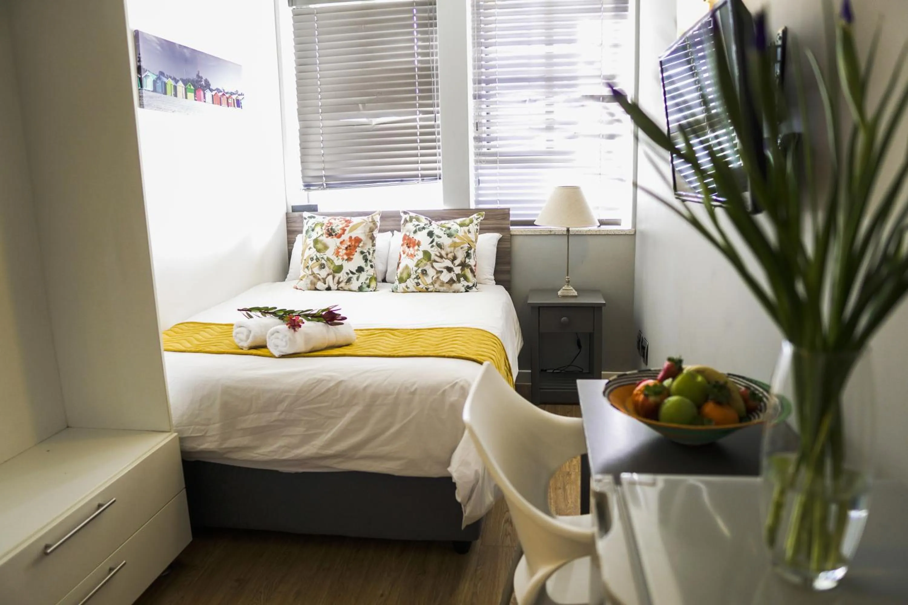 Living room, Bed in 106 On Adderley Accommodation