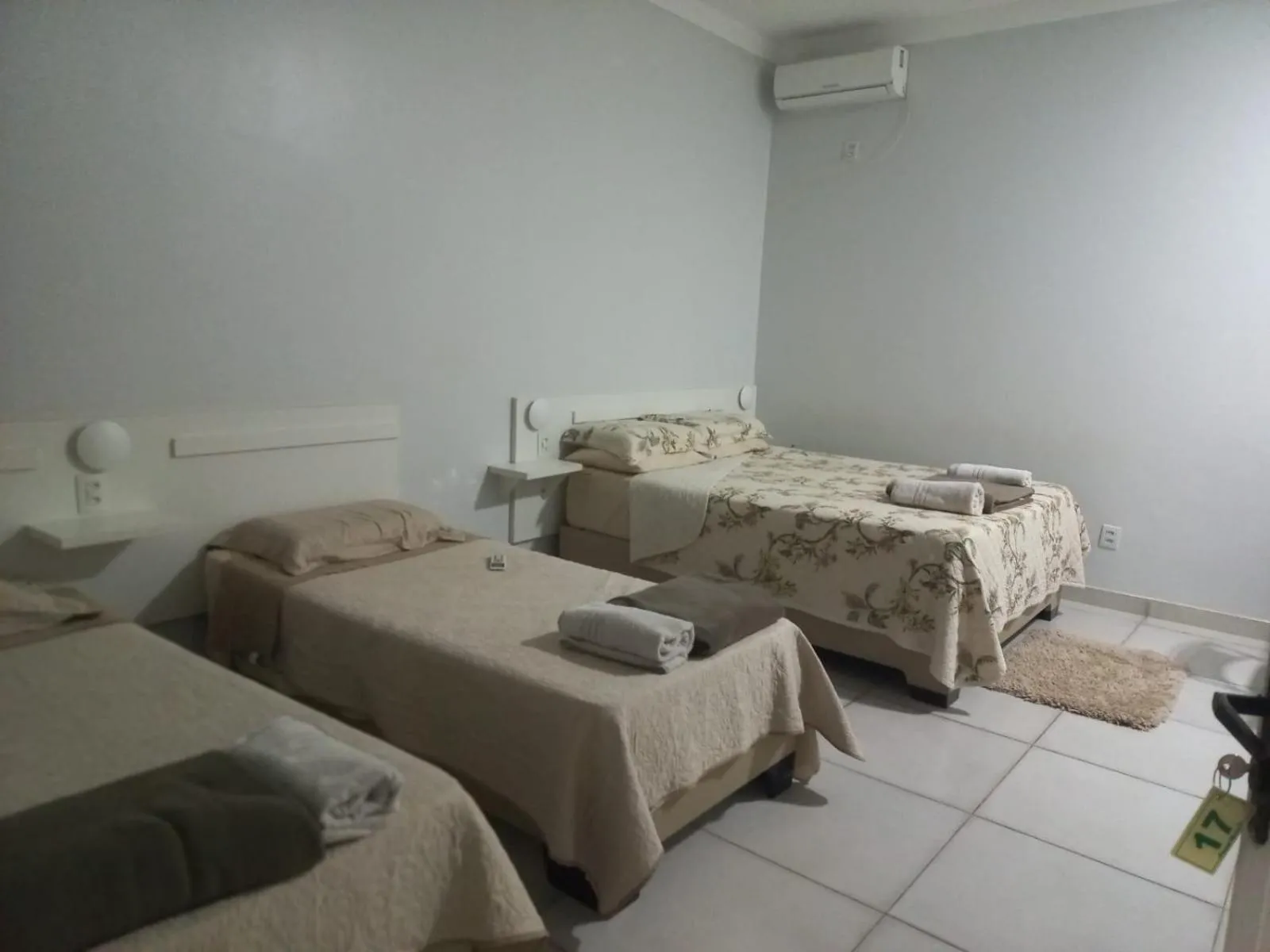 Triple Room in Hotel Pousada Marra