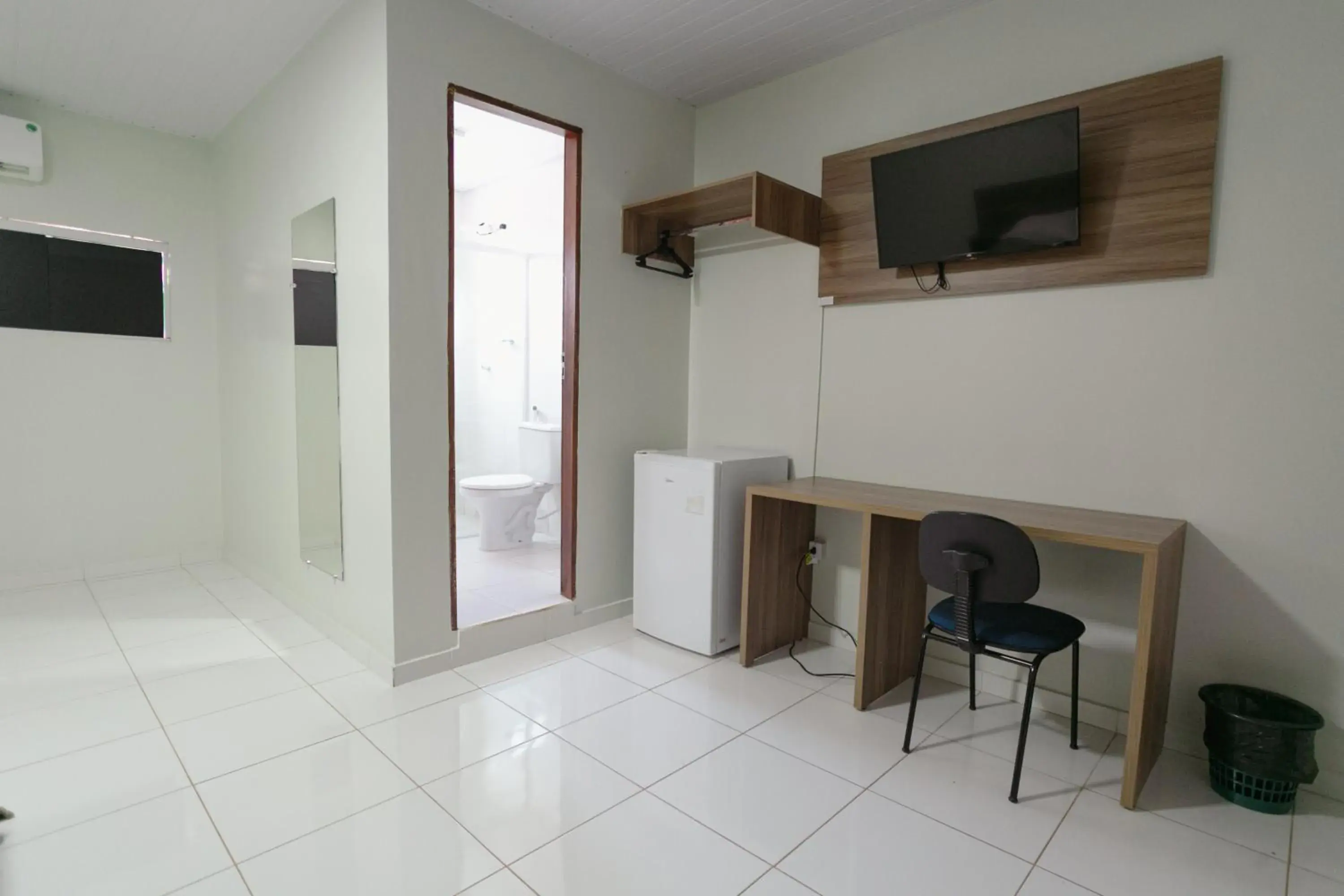 Twin Room - single occupancy in Hotel Verde Mares Twin Room - single occupancy in Hotel Verde Mares