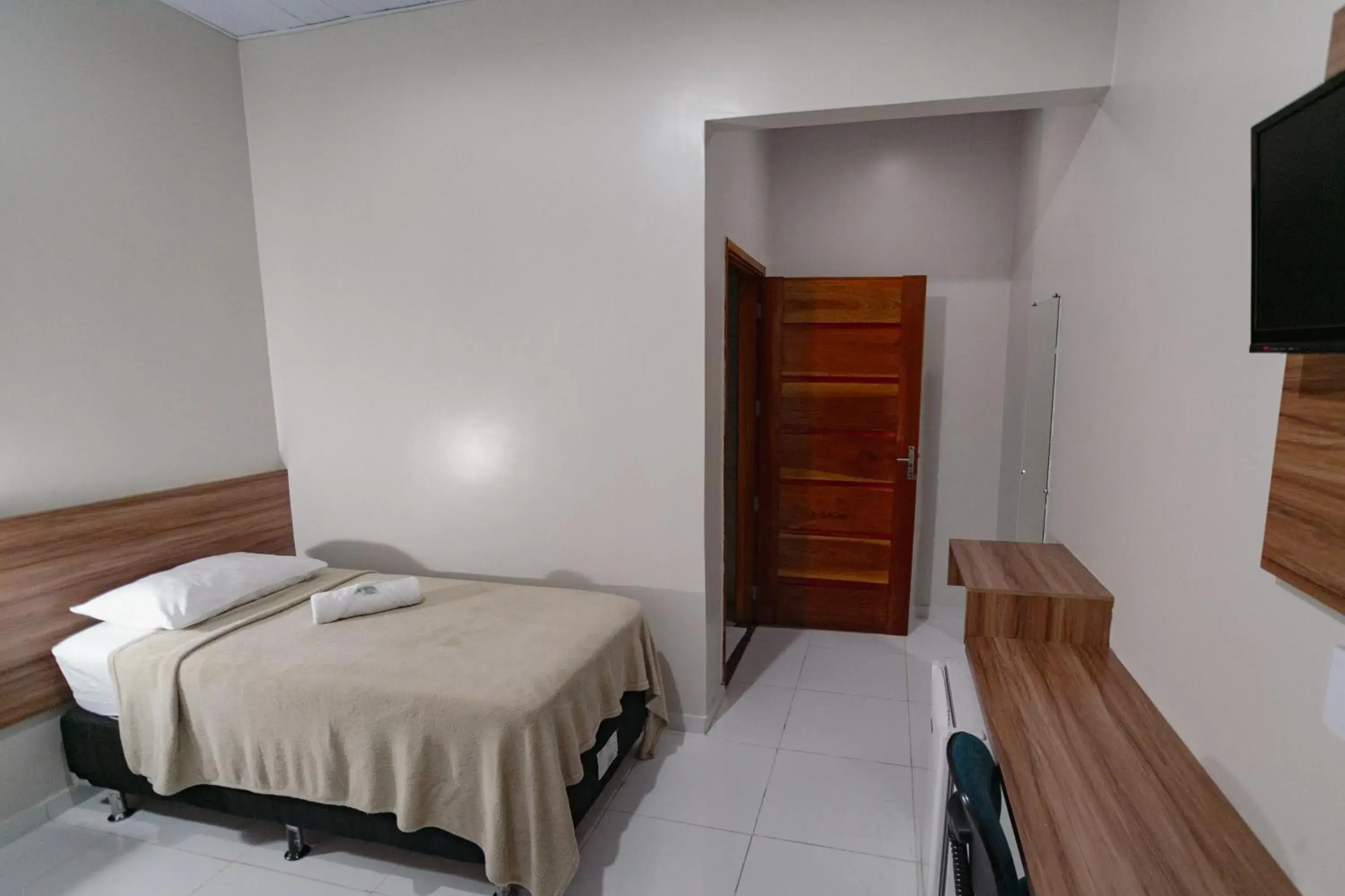 Twin Room - single occupancy in Hotel Verde Mares Twin Room - single occupancy in Hotel Verde Mares