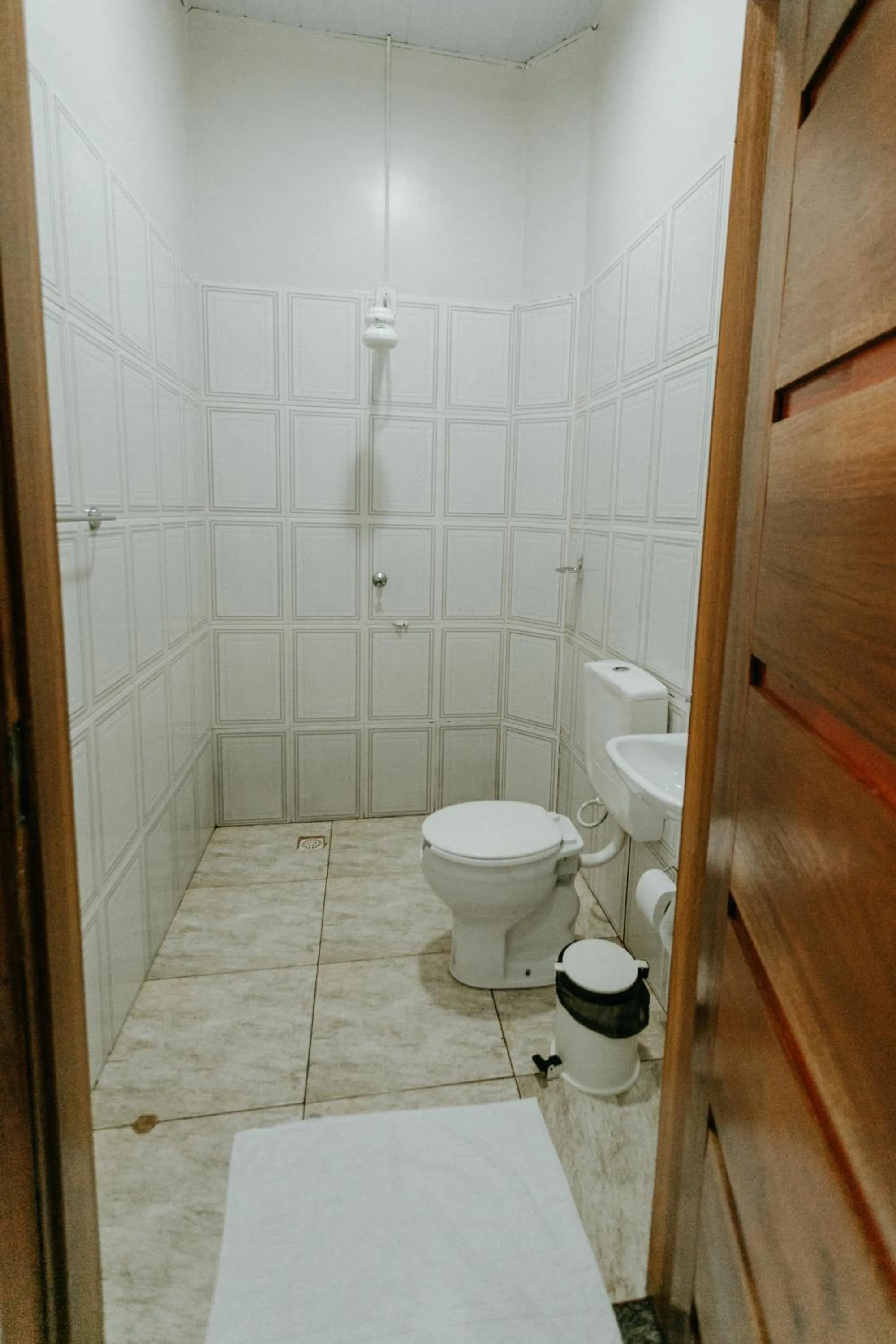 Bathroom in Hotel Verde Mares